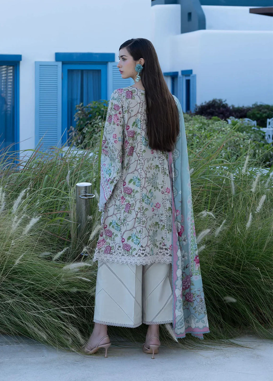 Santorini By Elaf Premium Printed Lawn 3 Piece Unstitched Suit EF26SP D-EPN-8B FAIRYTALE Santorini By Elaf Premium Printed Lawn 3 Piece Unstitched Suit EF26SP D-EPN-8B FAIRYTALE