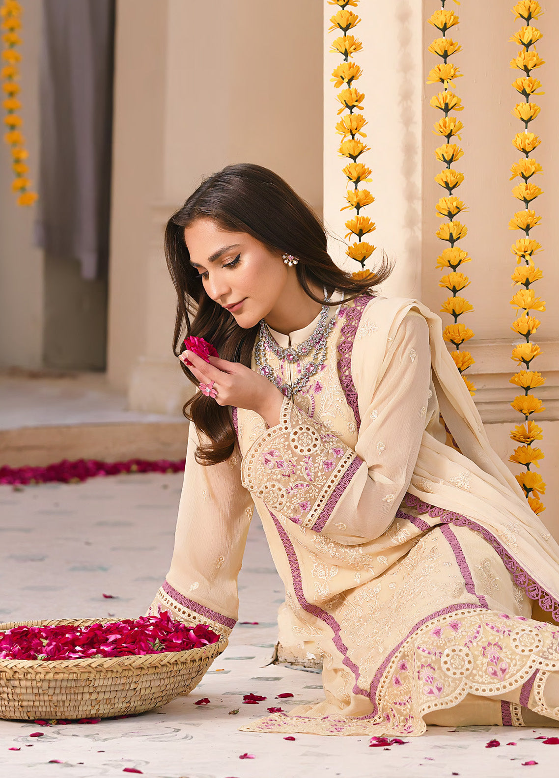Saraab By Addee Embroidered Chiffon 3 Piece Stitched Suit AD25S D-MF-026 ZURI Saraab By Addee Embroidered Chiffon 3 Piece Stitched Suit AD25S D-MF-026 ZURI