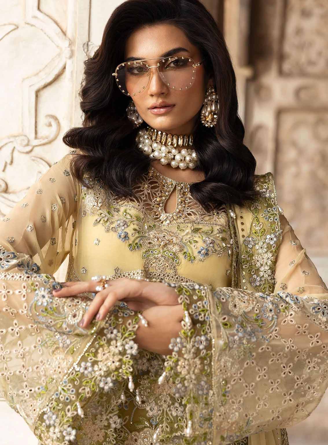 Sardinia Embroidered Chiffon 3 Piece Unstitched Suit SRD25CF D-1101 HASEENA Sardinia Embroidered Chiffon 3 Piece Unstitched Suit SRD25CF D-1101 HASEENA