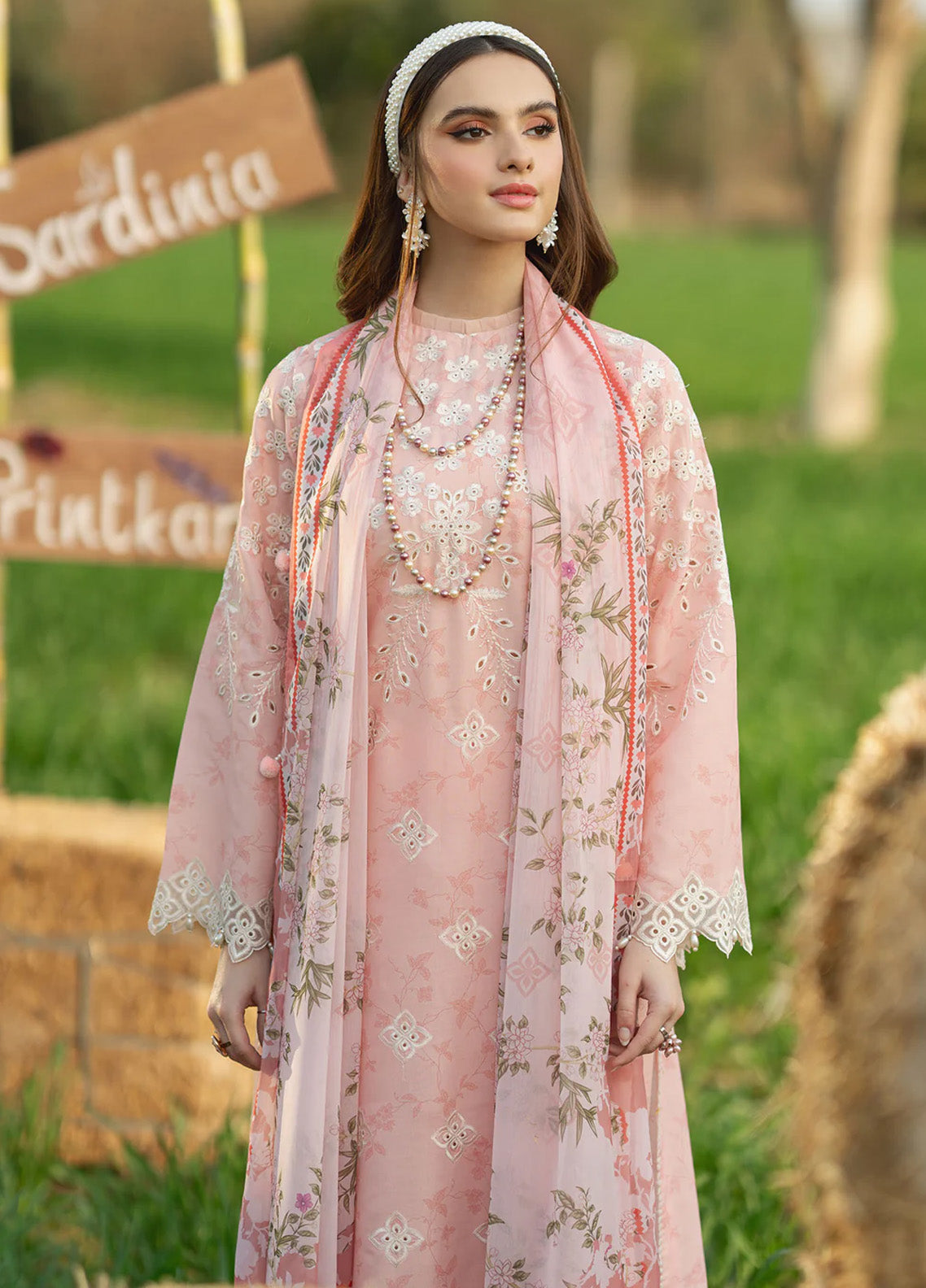 Sardinia Embroidered Lawn 3 Piece Unstitched Suit SRD25PL D-904 DAHLIA Sardinia Embroidered Lawn 3 Piece Unstitched Suit SRD25PL D-904 DAHLIA