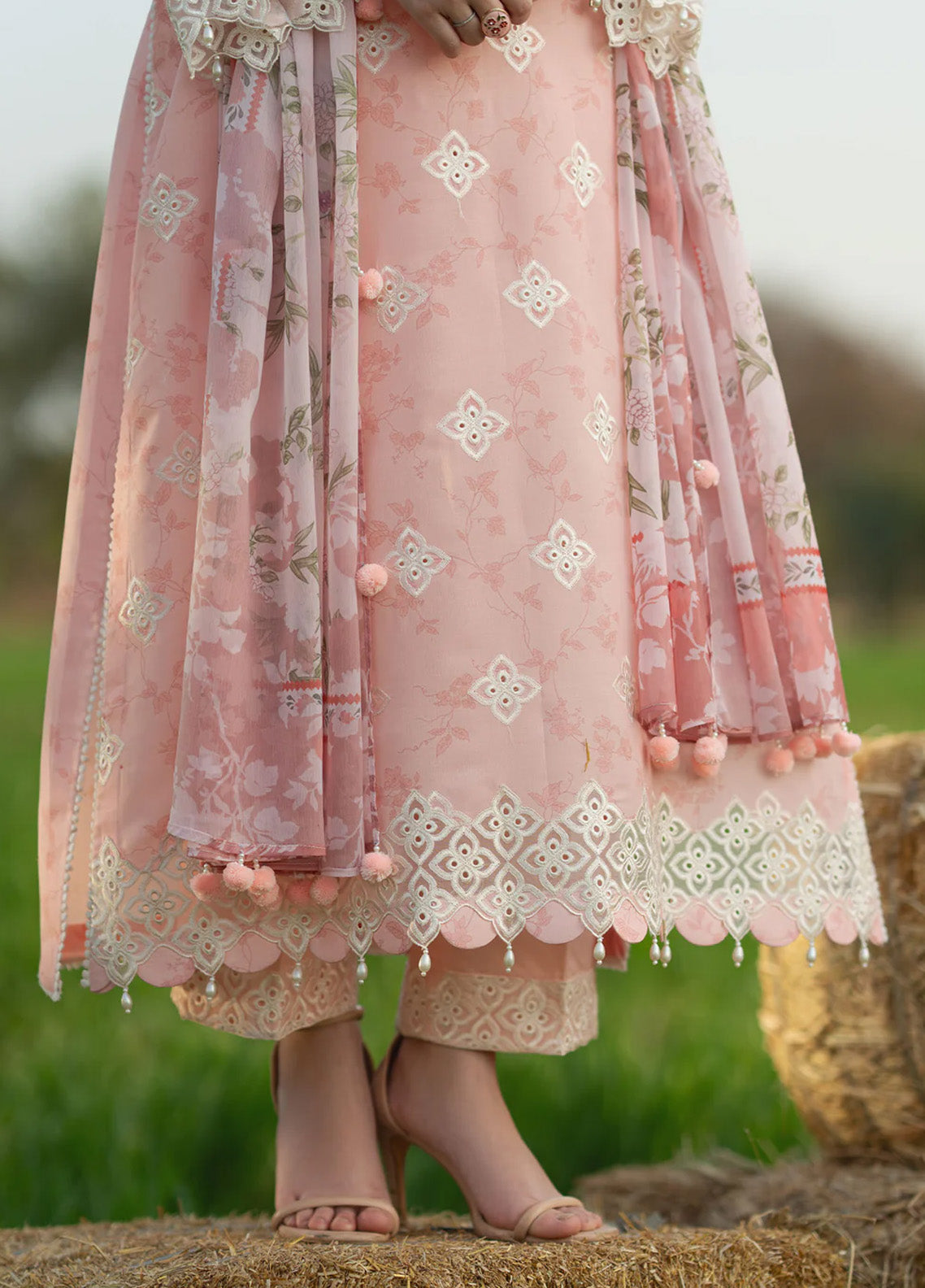 Sardinia Embroidered Lawn 3 Piece Unstitched Suit SRD25PL D-904 DAHLIA Sardinia Embroidered Lawn 3 Piece Unstitched Suit SRD25PL D-904 DAHLIA