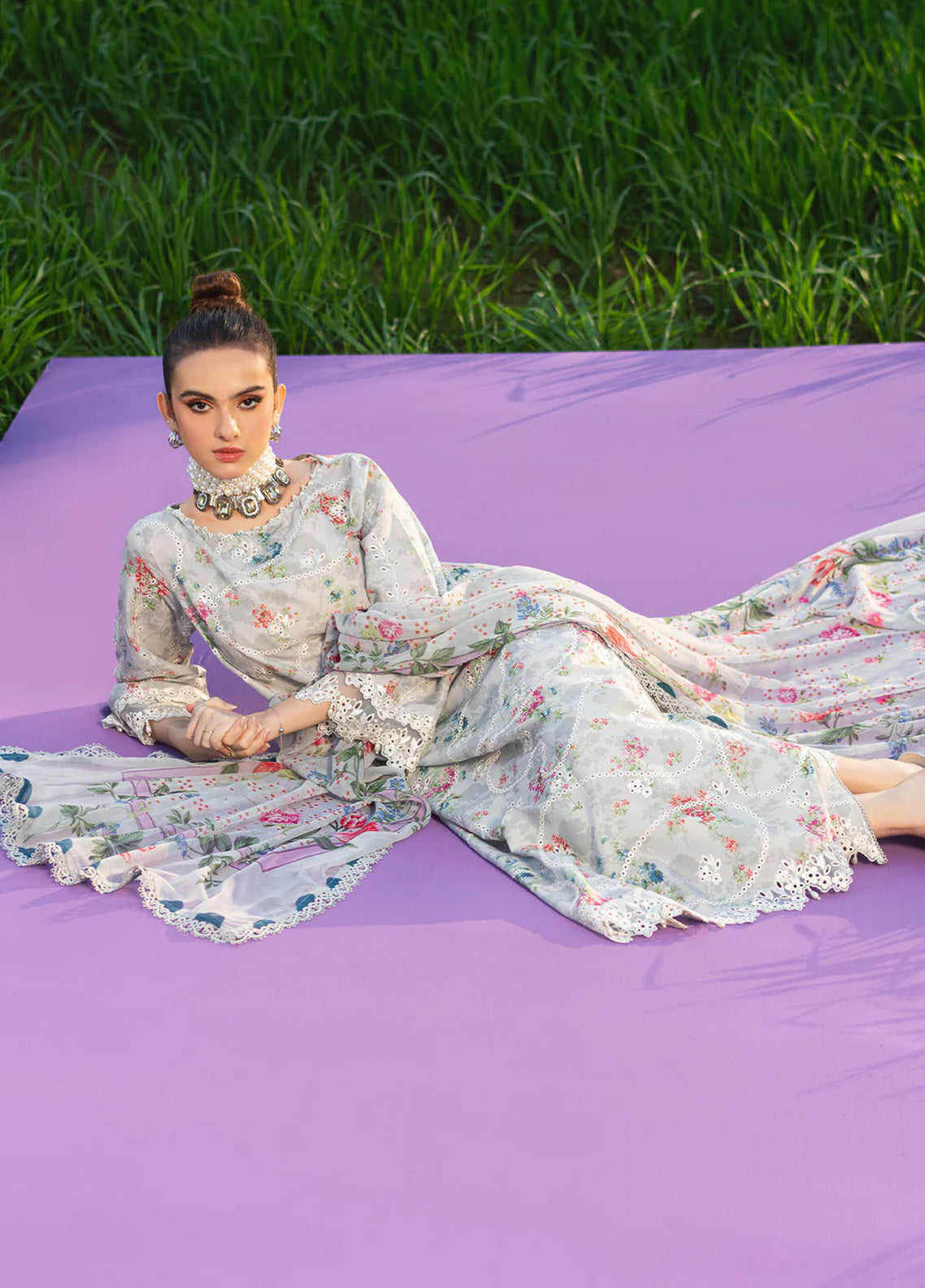 Sardinia Embroidered Lawn 3 Piece Unstitched Suit SRD25PL D-905 SILVER BUSH Sardinia Embroidered Lawn 3 Piece Unstitched Suit SRD25PL D-905 SILVER BUSH