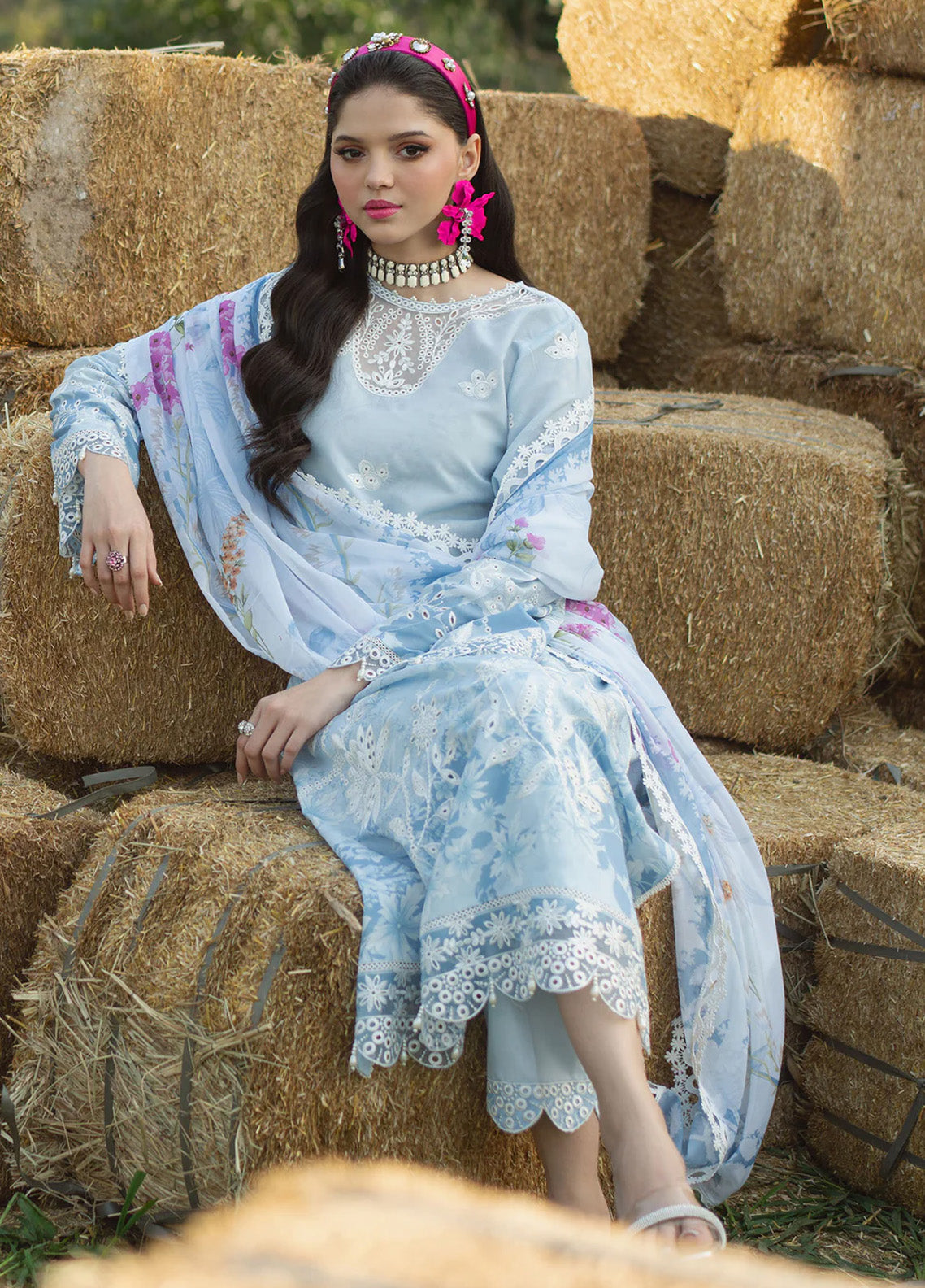 Sardinia Embroidered Lawn 3 Piece Unstitched Suit SRD25PL D-906 IRIS Sardinia Embroidered Lawn 3 Piece Unstitched Suit SRD25PL D-906 IRIS