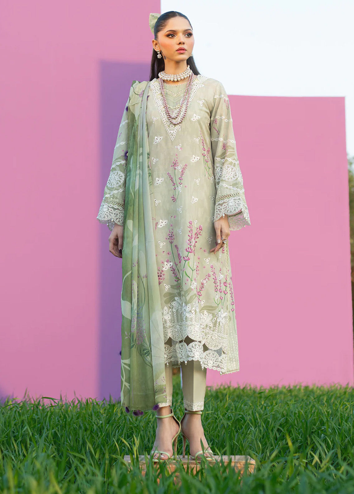 Sardinia Embroidered Lawn 3 Piece Unstitched Suit SRD25PL D-908 ZINNIA Sardinia Embroidered Lawn 3 Piece Unstitched Suit SRD25PL D-908 ZINNIA