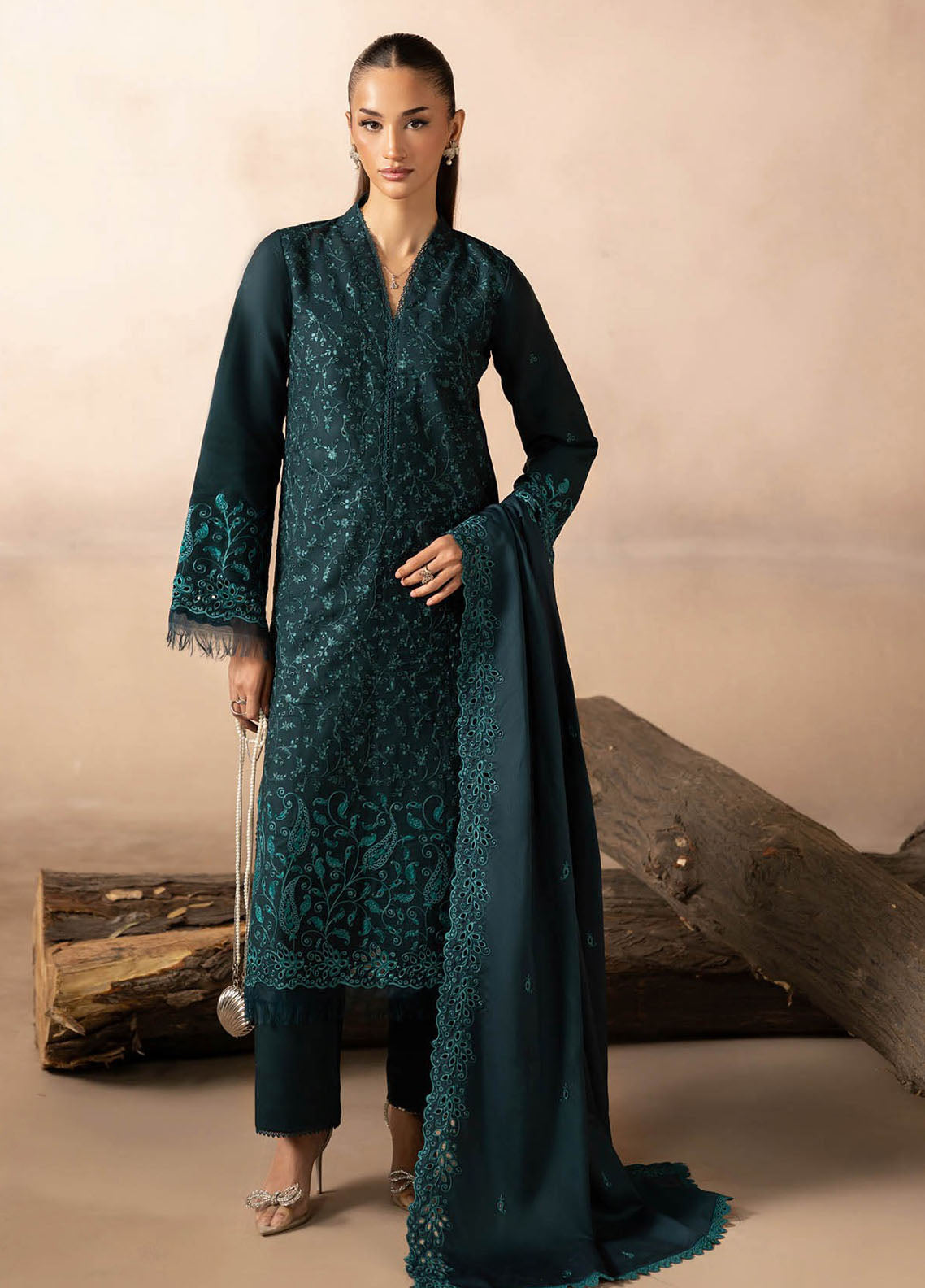 Sareen By Rajbari Premium Chikankari Viscose 3 Piece Unstitched Suit RB25S D-PVC-08 Sareen By Rajbari Premium Chikankari Viscose 3 Piece Unstitched Suit RB25S D-PVC-08