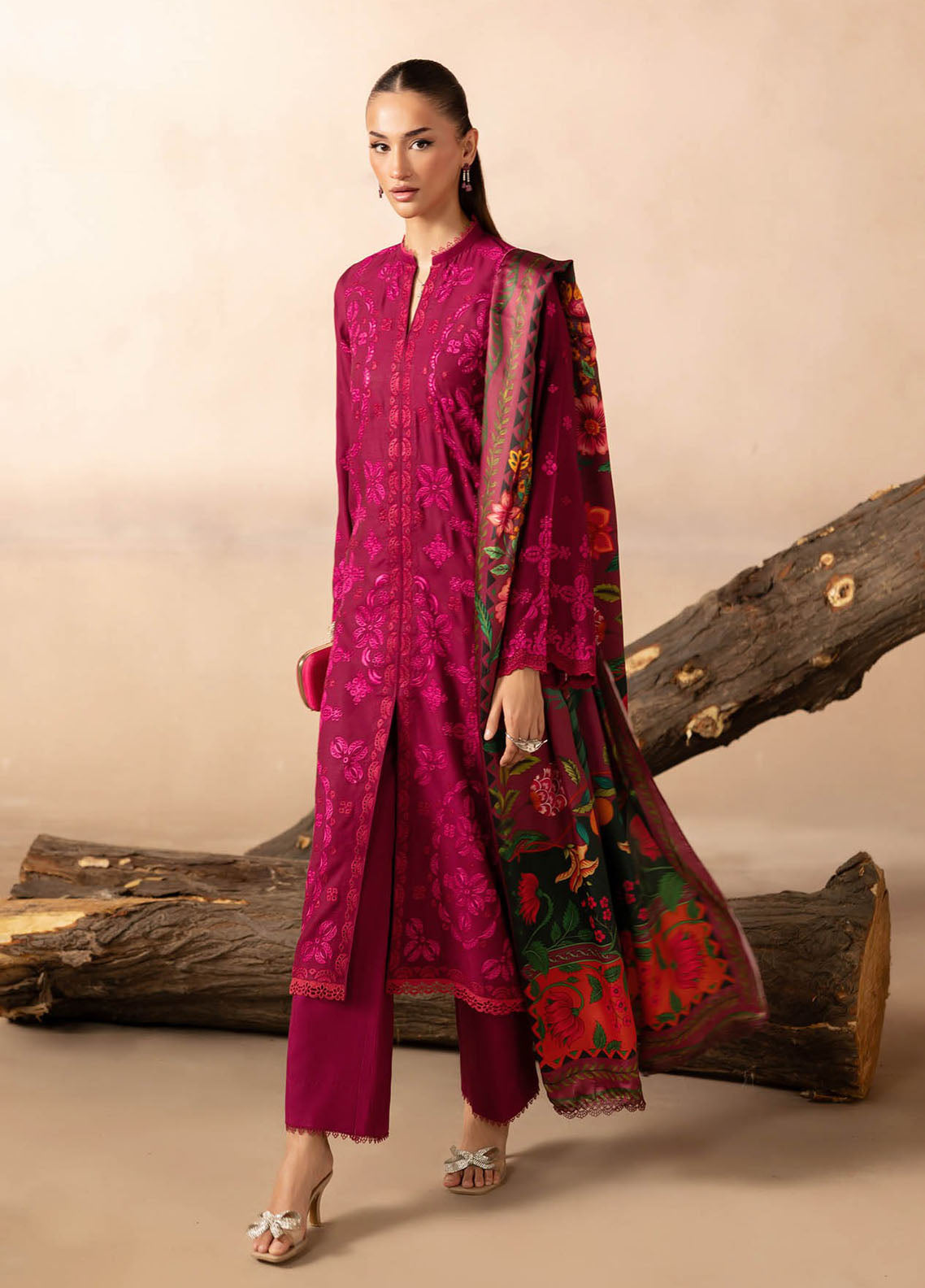 Sareen By Rajbari Premium Chikankari Viscose 3 Piece Unstitched Suit RB25S D-PVC-10 Sareen By Rajbari Premium Chikankari Viscose 3 Piece Unstitched Suit RB25S D-PVC-10