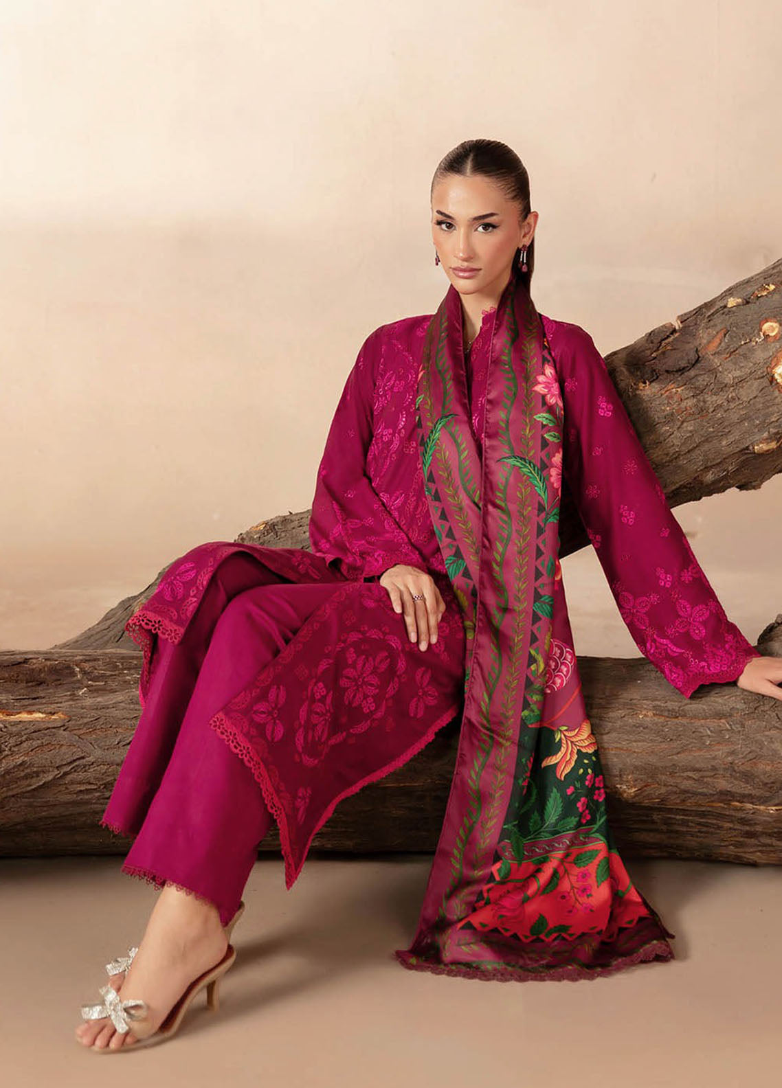 Sareen By Rajbari Premium Chikankari Viscose 3 Piece Unstitched Suit RB25S D-PVC-10 Sareen By Rajbari Premium Chikankari Viscose 3 Piece Unstitched Suit RB25S D-PVC-10