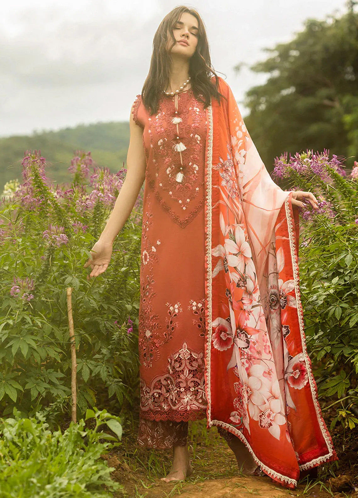 Secret Garden By Mushq Embroidered Lawn 3 Piece Unstitched Suit MQ25SG D-03B DEWDROP GARDEN Secret Garden By Mushq Embroidered Lawn 3 Piece Unstitched Suit MQ25SG D-03B DEWDROP GARDEN