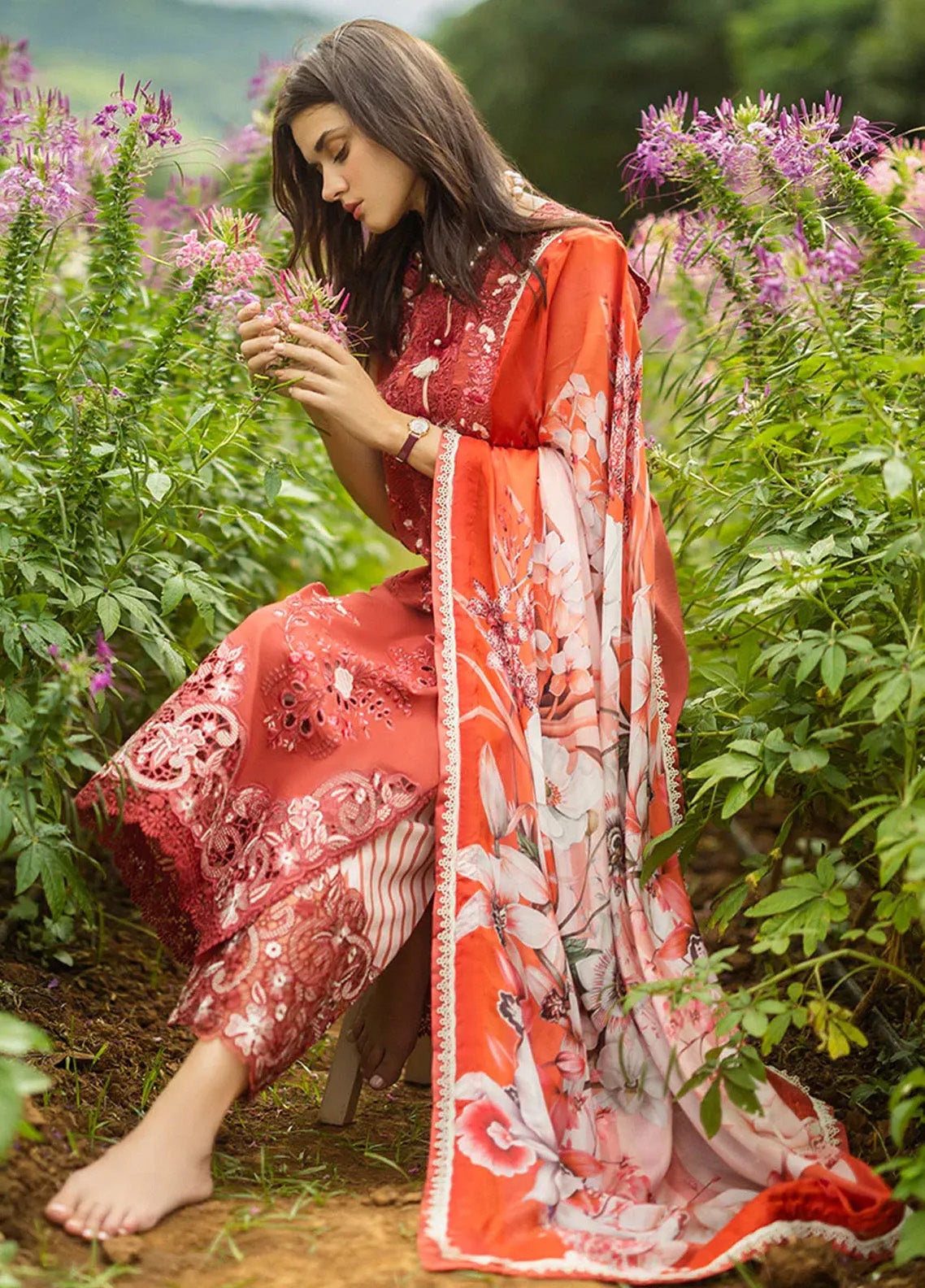 Secret Garden By Mushq Embroidered Lawn 3 Piece Unstitched Suit MQ25SG D-03B DEWDROP GARDEN Secret Garden By Mushq Embroidered Lawn 3 Piece Unstitched Suit MQ25SG D-03B DEWDROP GARDEN