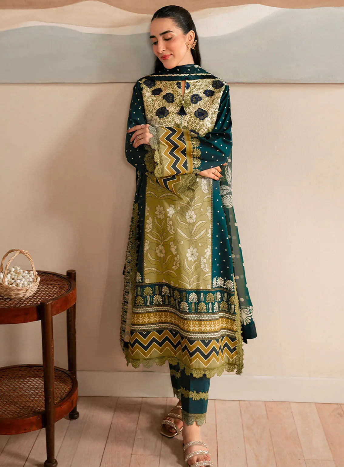 Selene By Roheenaz Embroidered Cambric 3 Piece Unstitched Suit RNZ24S RNP-01A EMBER Selene By Roheenaz Embroidered Cambric 3 Piece Unstitched Suit RNZ24S RNP-01A EMBER