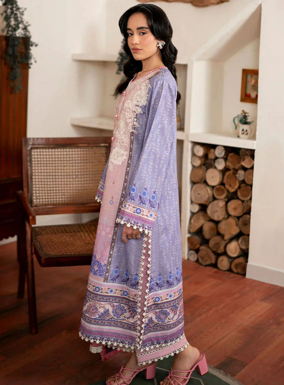 Selene By Roheenaz Embroidered Cambric 3 Piece Unstitched Suit RNZ24S RNP-02A SOFIA Selene By Roheenaz Embroidered Cambric 3 Piece Unstitched Suit RNZ24S RNP-02A SOFIA