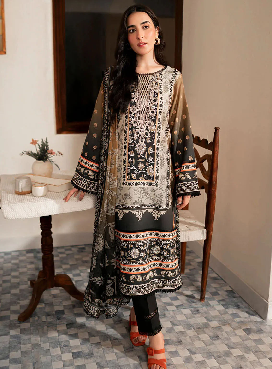 Selene By Roheenaz Embroidered Cambric 3 Piece Unstitched Suit RNZ24S RNP-04B JANE Selene By Roheenaz Embroidered Cambric 3 Piece Unstitched Suit RNZ24S RNP-04B JANE