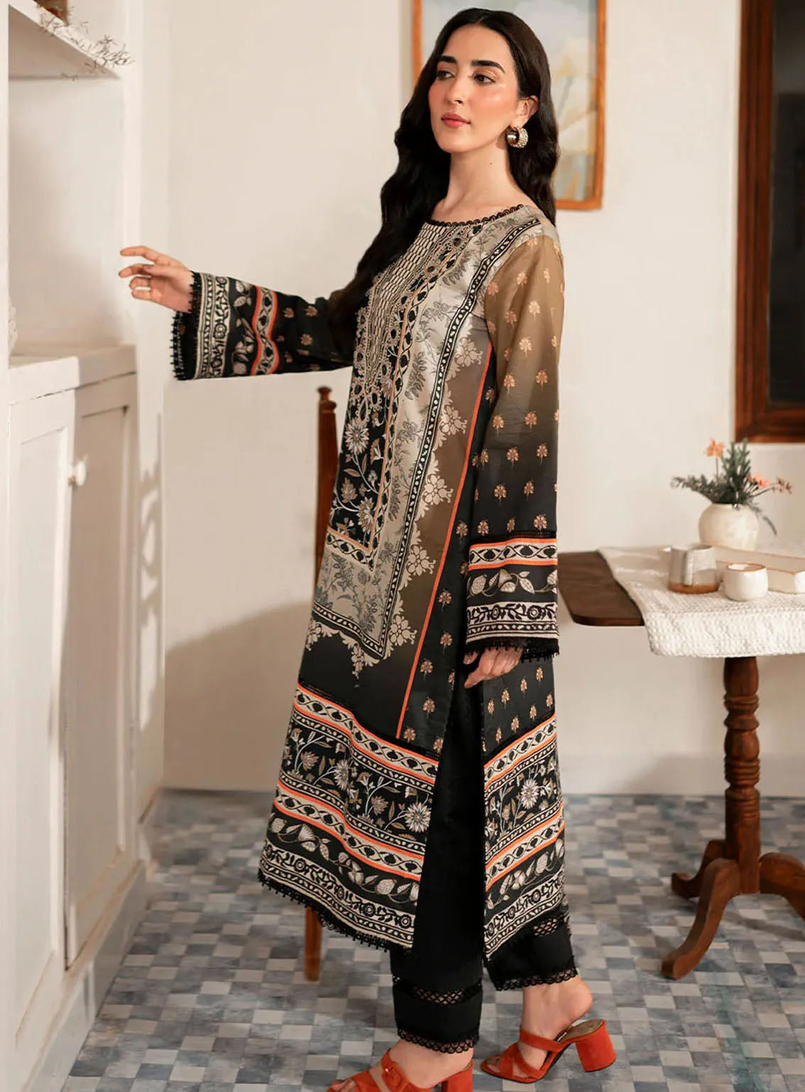 Selene By Roheenaz Embroidered Cambric 3 Piece Unstitched Suit RNZ24S RNP-04B JANE Selene By Roheenaz Embroidered Cambric 3 Piece Unstitched Suit RNZ24S RNP-04B JANE