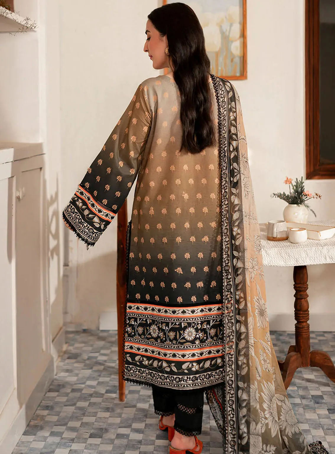 Selene By Roheenaz Embroidered Cambric 3 Piece Unstitched Suit RNZ24S RNP-04B JANE Selene By Roheenaz Embroidered Cambric 3 Piece Unstitched Suit RNZ24S RNP-04B JANE