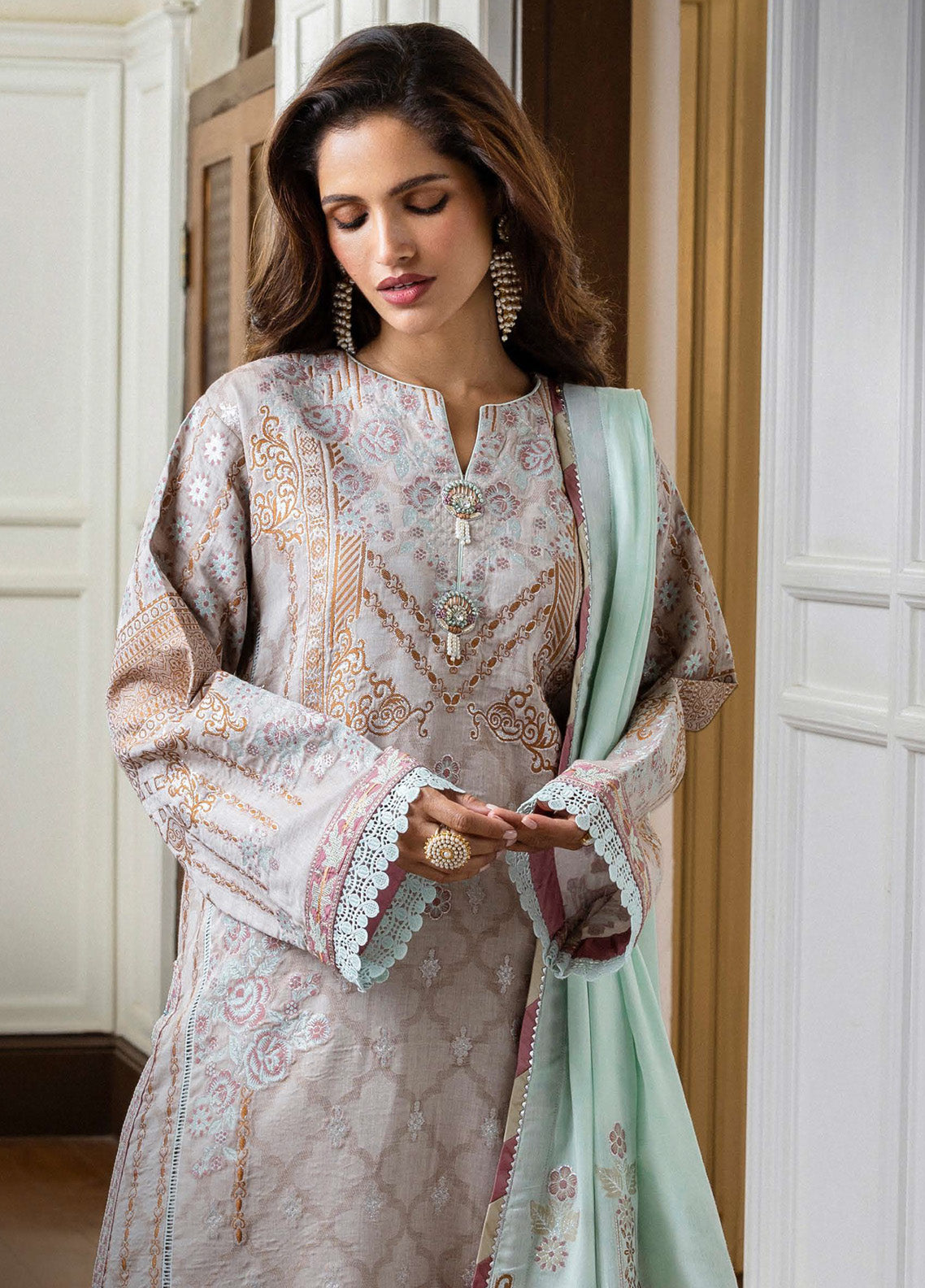 Seraph By Mushq Jacquard Embroidered Lawn 3 Piece Unstitched Suit MQ25SJL D-02 ARSINOE Seraph By Mushq Jacquard Embroidered Lawn 3 Piece Unstitched Suit MQ25SJL D-02 ARSINOE