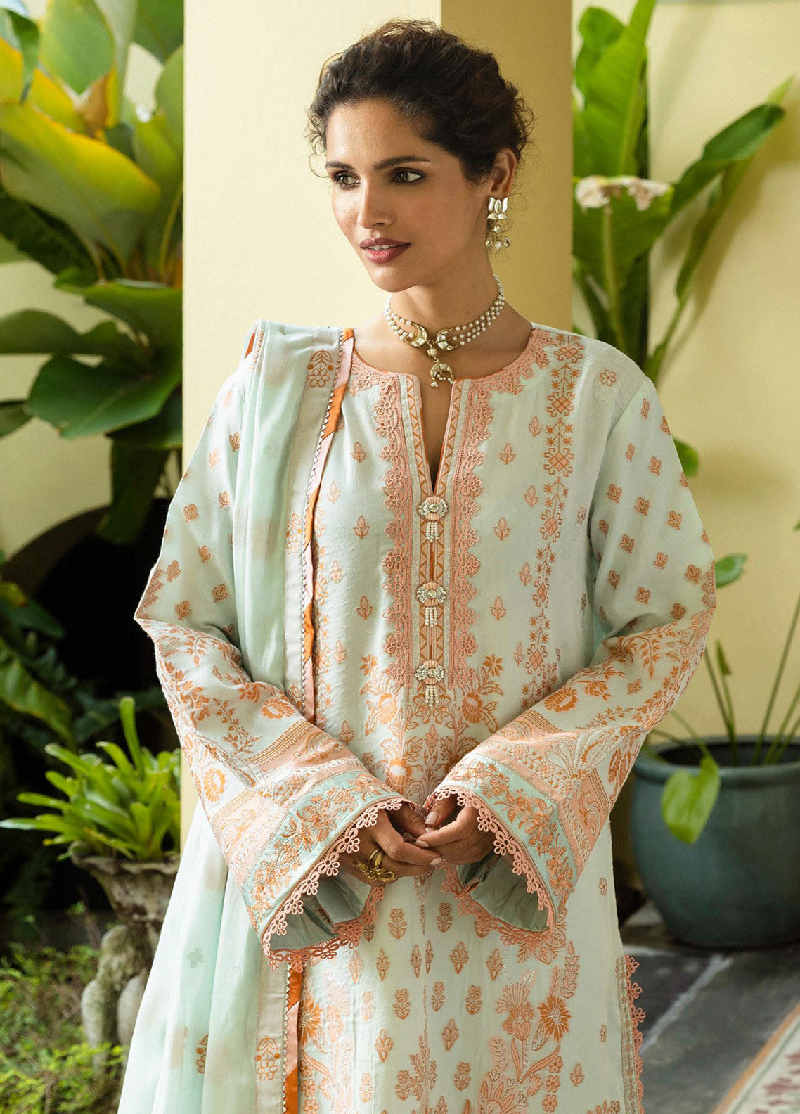 Seraph By Mushq Jacquard Embroidered Lawn 3 Piece Unstitched Suit MQ25SJL D-08 AMALTHEA Seraph By Mushq Jacquard Embroidered Lawn 3 Piece Unstitched Suit MQ25SJL D-08 AMALTHEA