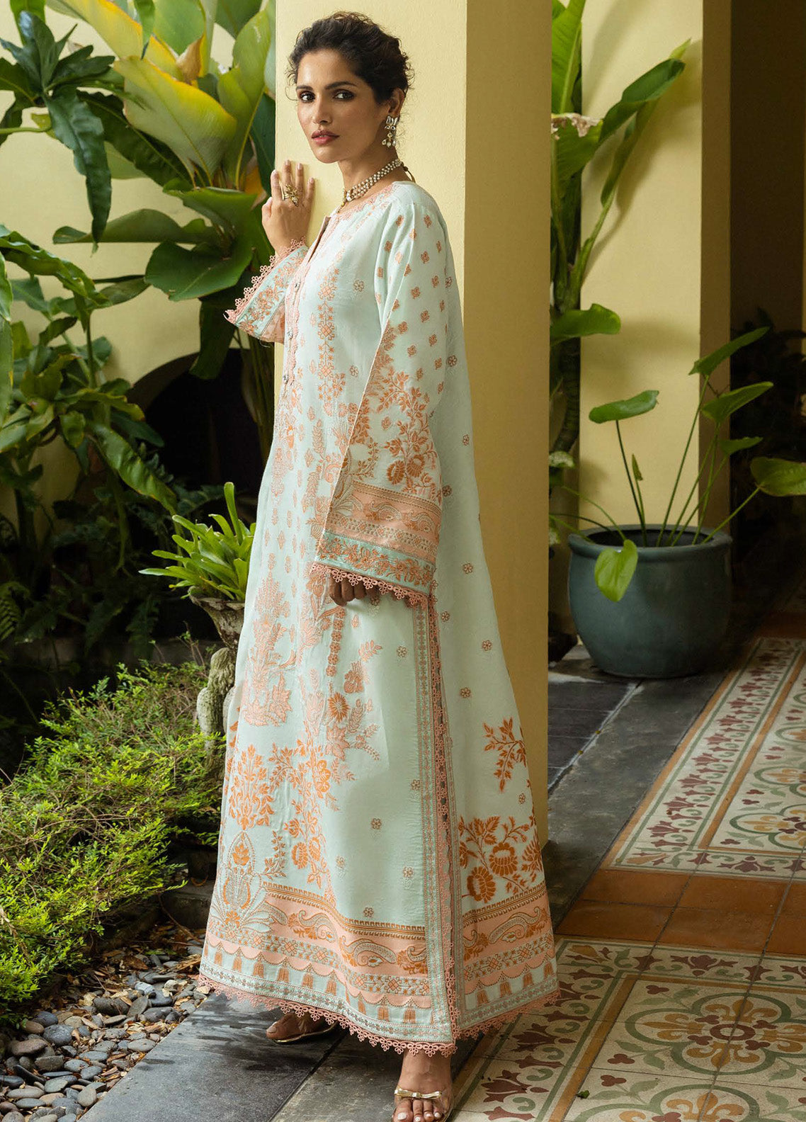 Seraph By Mushq Jacquard Embroidered Lawn 3 Piece Unstitched Suit MQ25SJL D-08 AMALTHEA Seraph By Mushq Jacquard Embroidered Lawn 3 Piece Unstitched Suit MQ25SJL D-08 AMALTHEA