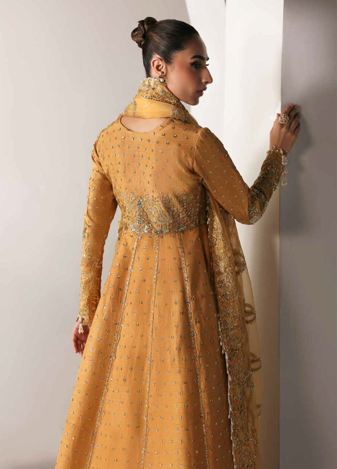 Serein By Emaan Adeel Premium Embroidered Raw Silk 3 Piece Unstitched Suit EA25SLS D-GOLDEN HOUR Serein By Emaan Adeel Premium Embroidered Raw Silk 3 Piece Unstitched Suit EA25SLS D-GOLDEN HOUR