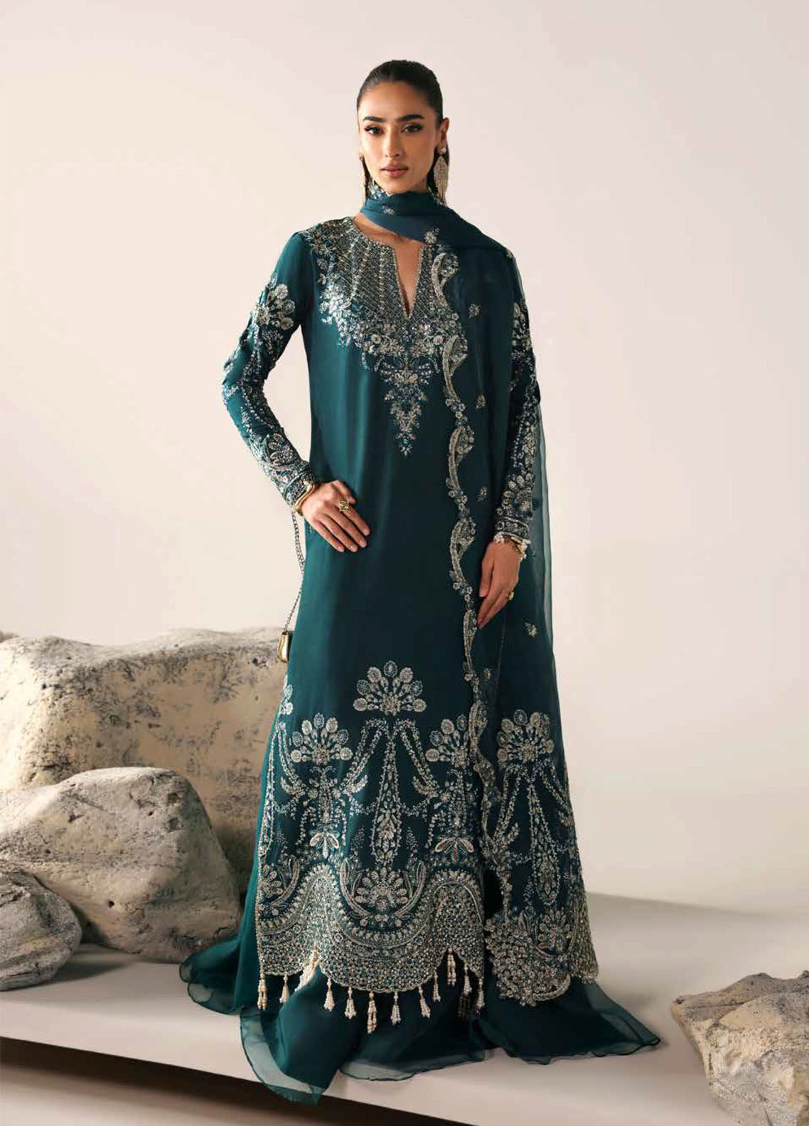 Serein By Emaan Adeel Premium Embroidered Raw Silk 3 Piece Unstitched Suit EA25SLS D-STARLIGHT SWAY Serein By Emaan Adeel Premium Embroidered Raw Silk 3 Piece Unstitched Suit EA25SLS D-STARLIGHT SWAY
