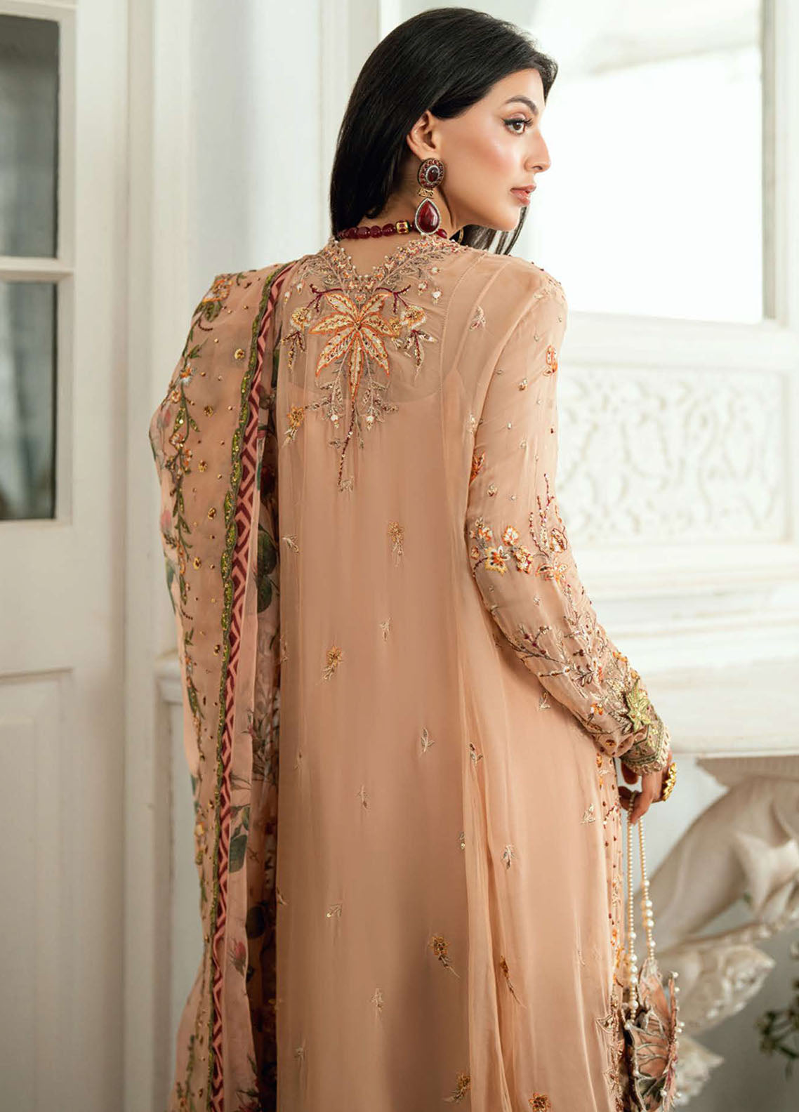 Shaam Shandar By Mushq Embroidered Chiffon 3 Piece Unstitched Suit MQ25SS D-04 TARANNUM Shaam Shandar By Mushq Embroidered Chiffon 3 Piece Unstitched Suit MQ25SS D-04 TARANNUM