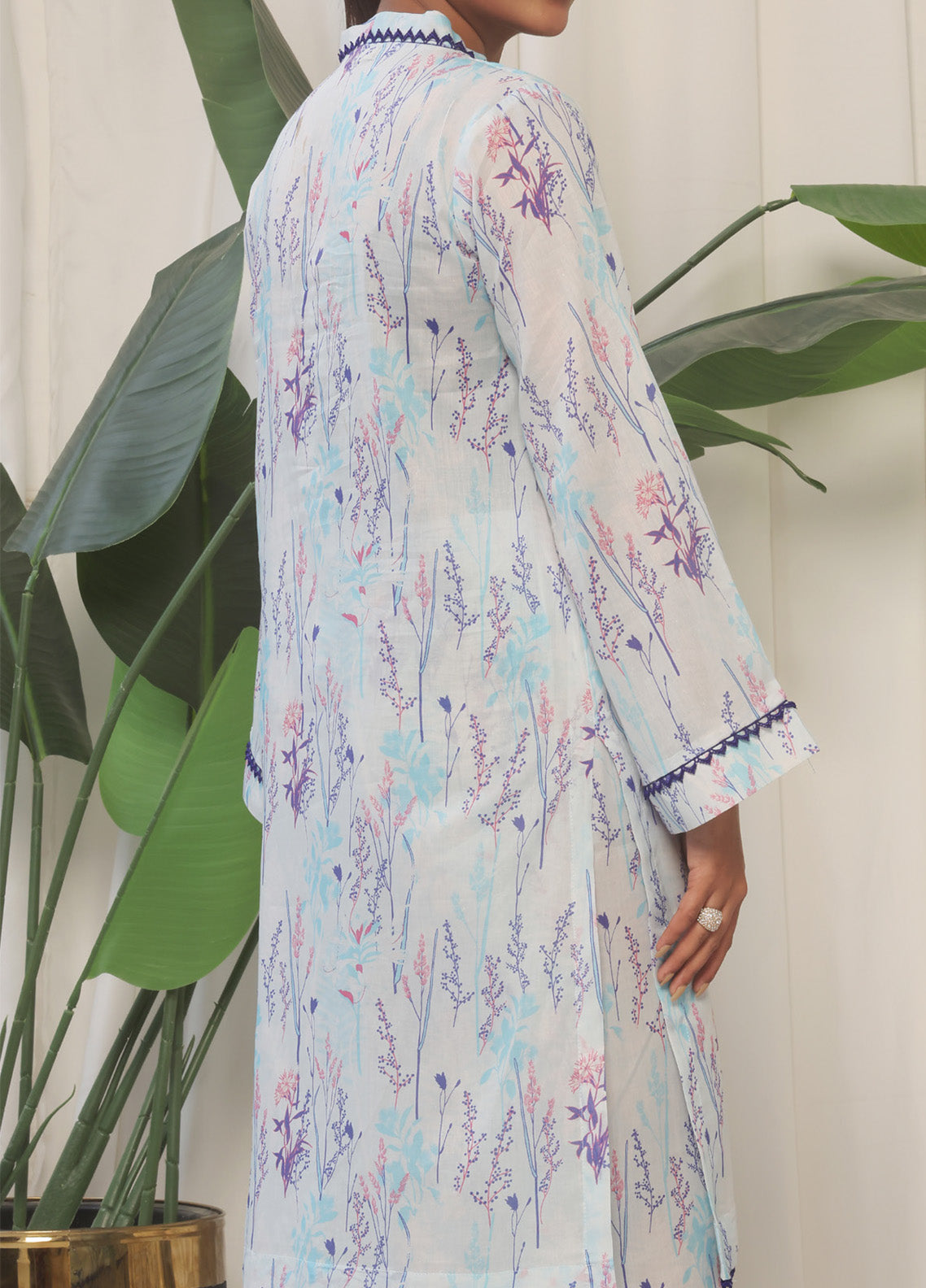 Shabnam By Aizal Printed Lawn 2 Piece Unstitched Suit AL25SPC D-02 Shabnam By Aizal Printed Lawn 2 Piece Unstitched Suit AL25SPC D-02
