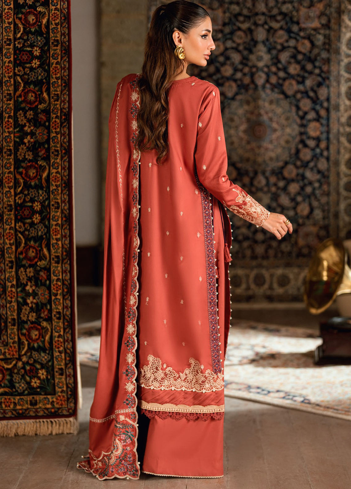 Shades Of Winter By Florent Embroidered Twill Marina 3 Piece Unstitched Suit FL25SOW D-2A Shades Of Winter By Florent Embroidered Twill Marina 3 Piece Unstitched Suit FL25SOW D-2A