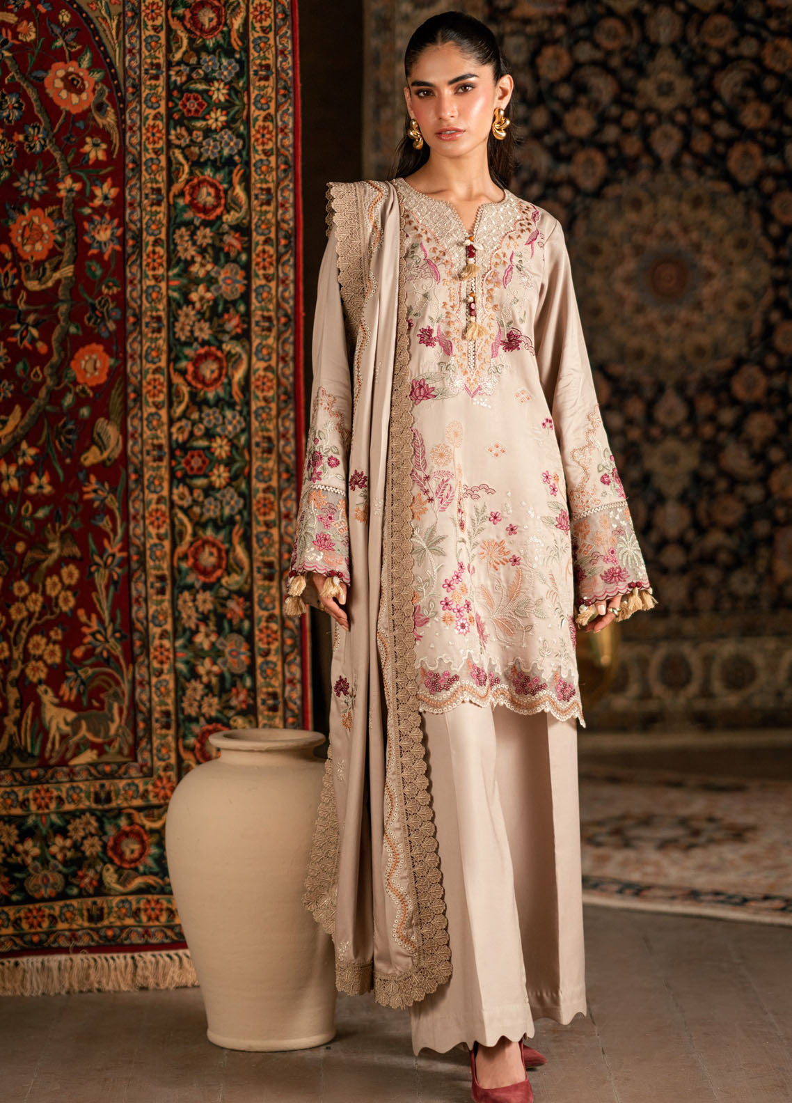 Shades Of Winter By Florent Embroidered Twill Marina 3 Piece Unstitched Suit FL25SOW D-4A Shades Of Winter By Florent Embroidered Twill Marina 3 Piece Unstitched Suit FL25SOW D-4A