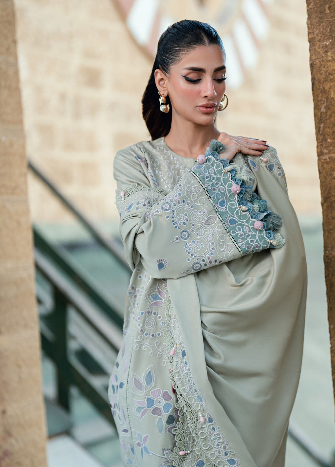 Shades Of Winter By Florent Embroidered Twill Marina 3 Piece Unstitched Suit FL25SOW D-8A Shades Of Winter By Florent Embroidered Twill Marina 3 Piece Unstitched Suit FL25SOW D-8A