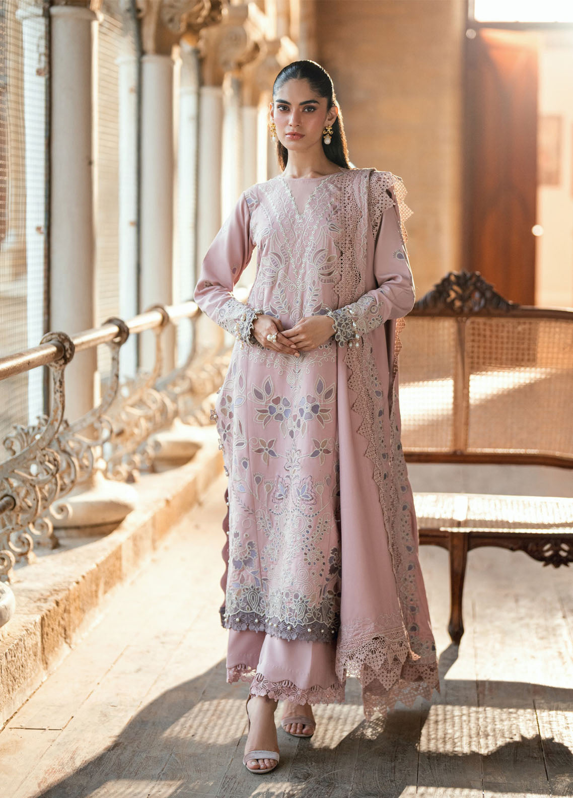 Shades Of Winter By Florent Embroidered Twill Marina 3 Piece Unstitched Suit FL25SOW D-8B Shades Of Winter By Florent Embroidered Twill Marina 3 Piece Unstitched Suit FL25SOW D-8B