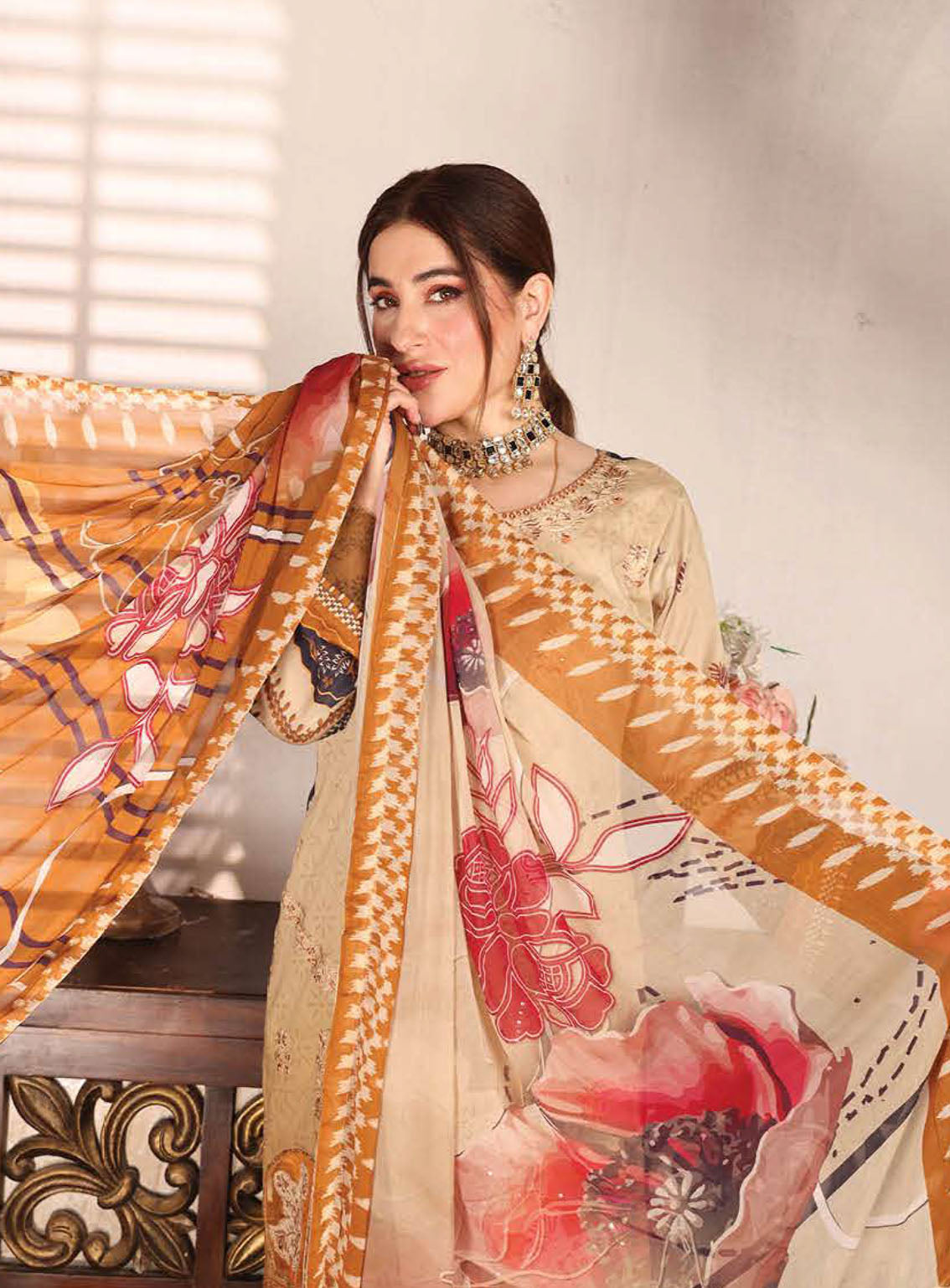 Shahkar By Schick Exclusive Embroidered Lawn 3 Piece Unstitched Suit SDH24SE D-01 Shahkar By Schick Exclusive Embroidered Lawn 3 Piece Unstitched Suit SDH24SE D-01