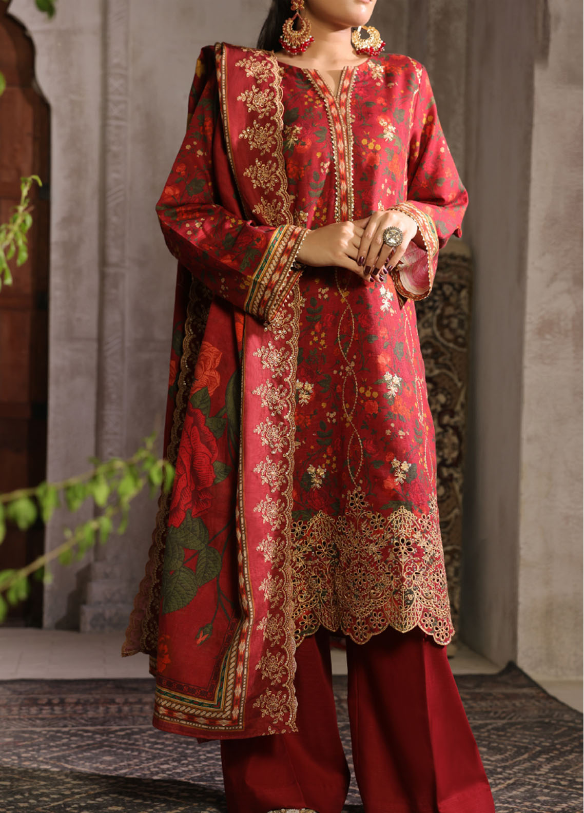 Shahkar By VS Textile Embroidered Khaddar 3 Piece Unstitched Suit VS25SEK D-001 Shahkar By VS Textile Embroidered Khaddar 3 Piece Unstitched Suit VS25SEK D-001