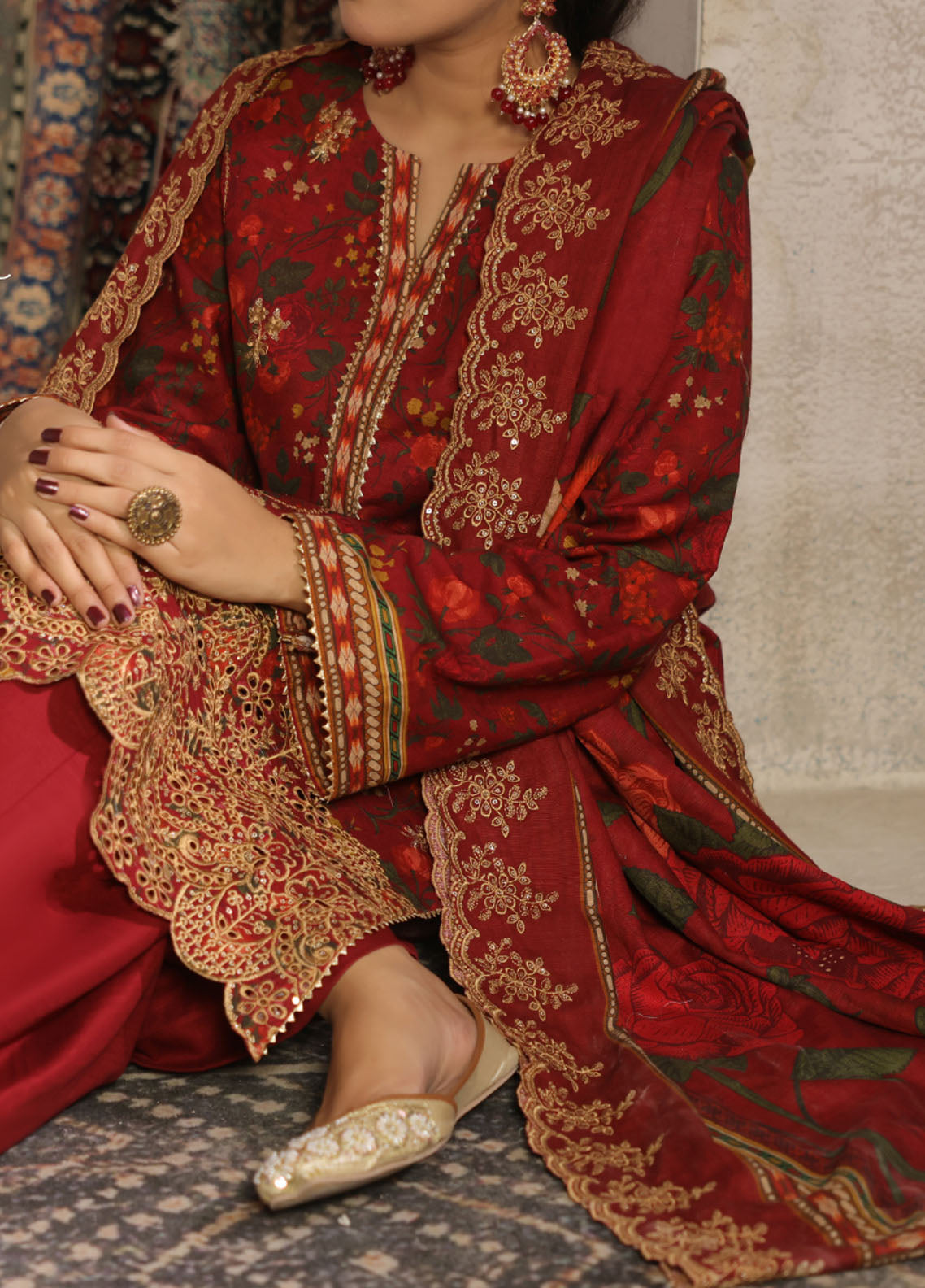 Shahkar By VS Textile Embroidered Khaddar 3 Piece Unstitched Suit VS25SEK D-001 Shahkar By VS Textile Embroidered Khaddar 3 Piece Unstitched Suit VS25SEK D-001
