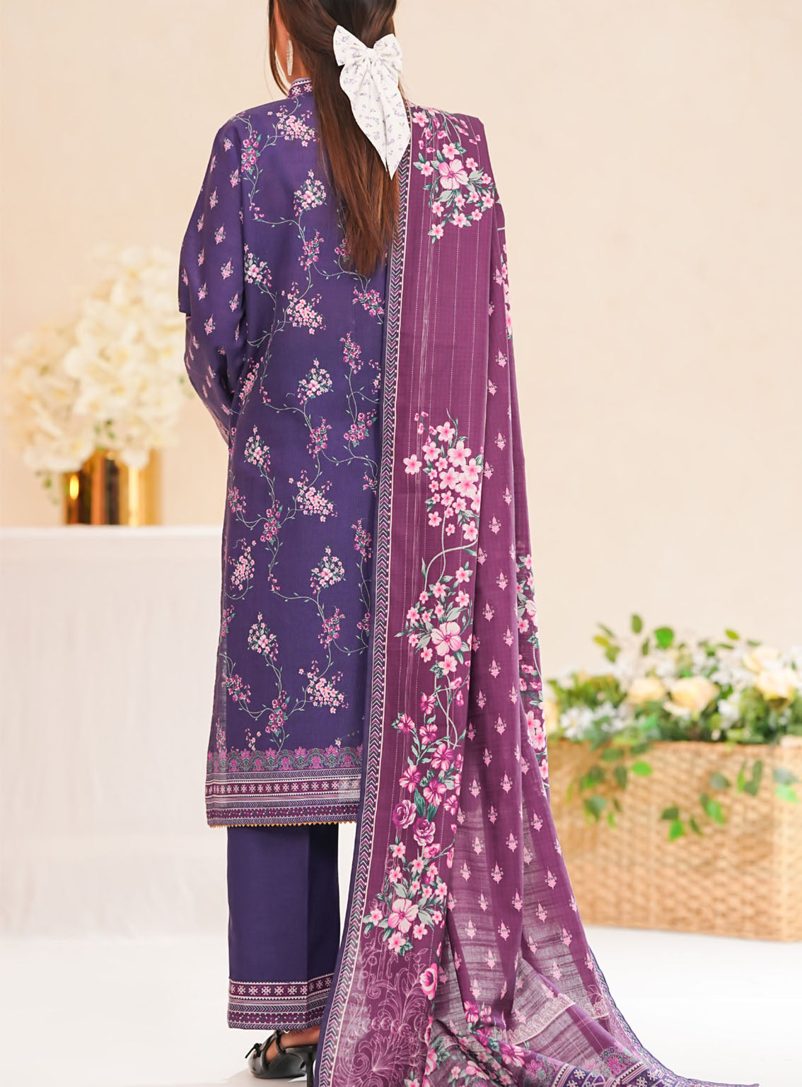 Shahkar By VS Textile Embroidered Khaddar 3 Piece Unstitched Suit VS25SEKV3 D-014 Shahkar By VS Textile Embroidered Khaddar 3 Piece Unstitched Suit VS25SEKV3 D-014