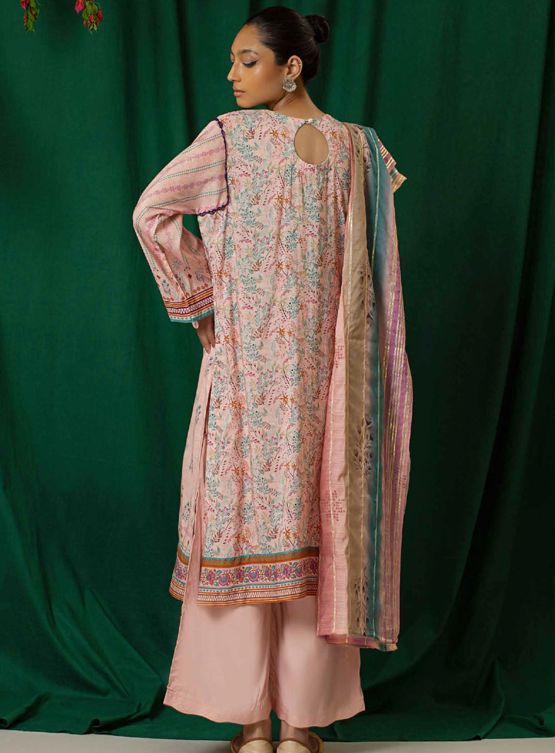 Shajar By Rashid Textile Embroidered Staple Nylon 3 Piece Unstitched Suit RT24S SN-8322 Shajar By Rashid Textile Embroidered Staple Nylon 3 Piece Unstitched Suit RT24S SN-8322