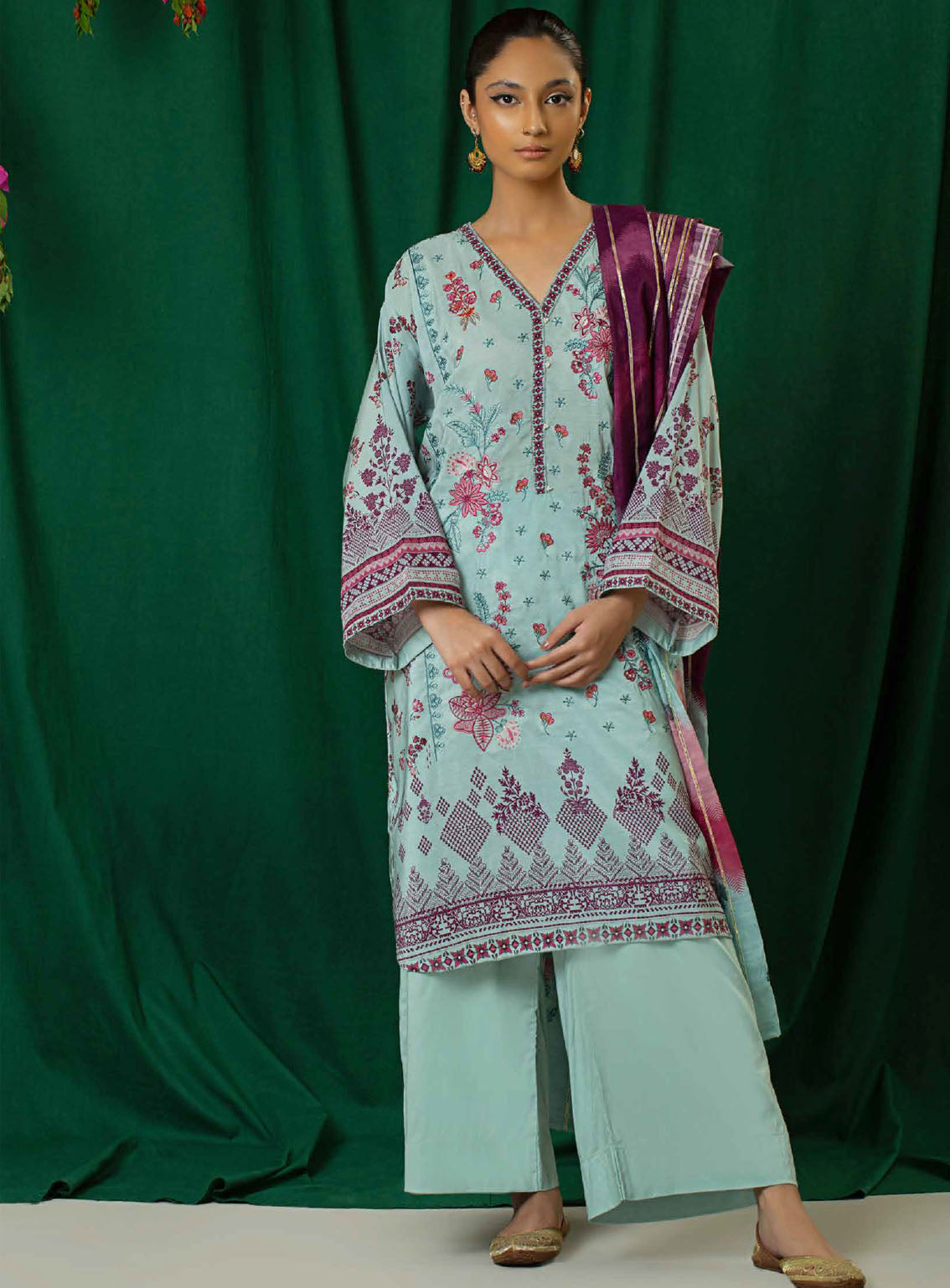 Shajar By Rashid Textile Embroidered Staple Nylon 3 Piece Unstitched Suit RT24S SN-8324 Shajar By Rashid Textile Embroidered Staple Nylon 3 Piece Unstitched Suit RT24S SN-8324