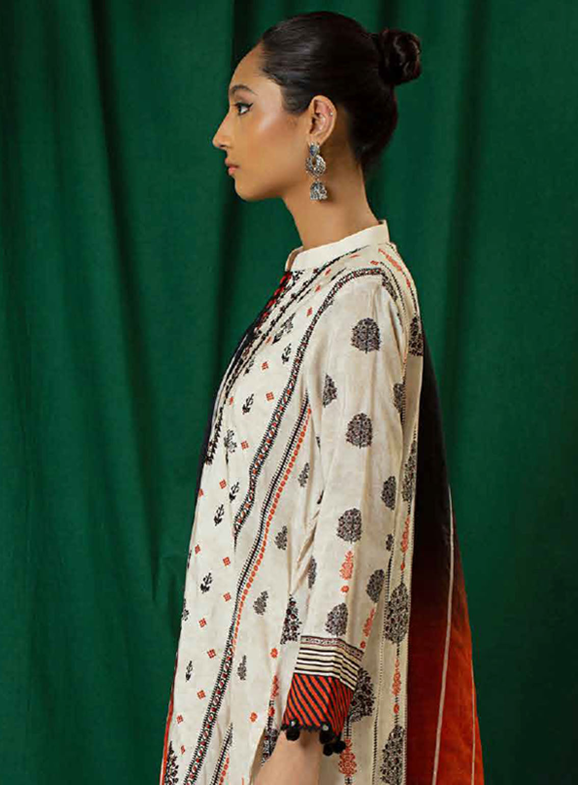 Shajar By Rashid Textile Embroidered Staple Nylon 3 Piece Unstitched Suit RT24S SN-8327 Shajar By Rashid Textile Embroidered Staple Nylon 3 Piece Unstitched Suit RT24S SN-8327