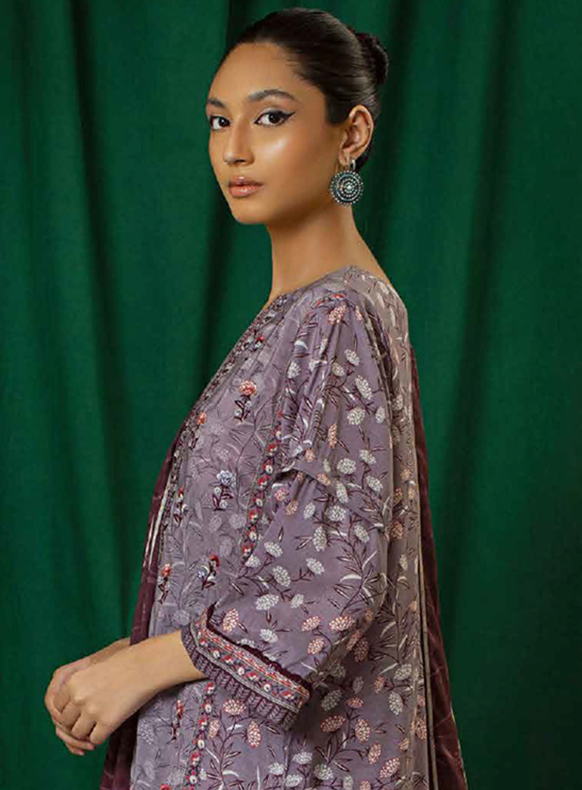 Shajar By Rashid Textile Embroidered Staple Nylon 3 Piece Unstitched Suit RT24S SN-8329 Shajar By Rashid Textile Embroidered Staple Nylon 3 Piece Unstitched Suit RT24S SN-8329