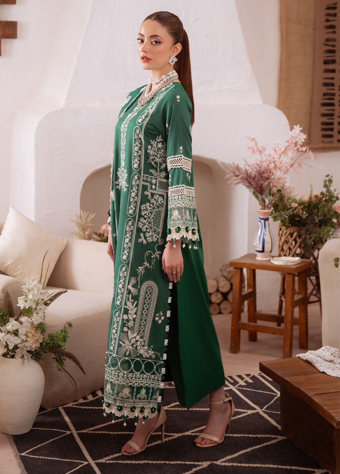Shanaya By Mahnur Luxury Embroidered Lawn 3 Piece Unstitched Suit MN26SL D-SN-04 RAVISHA Shanaya By Mahnur Luxury Embroidered Lawn 3 Piece Unstitched Suit MN26SL D-SN-04 RAVISHA