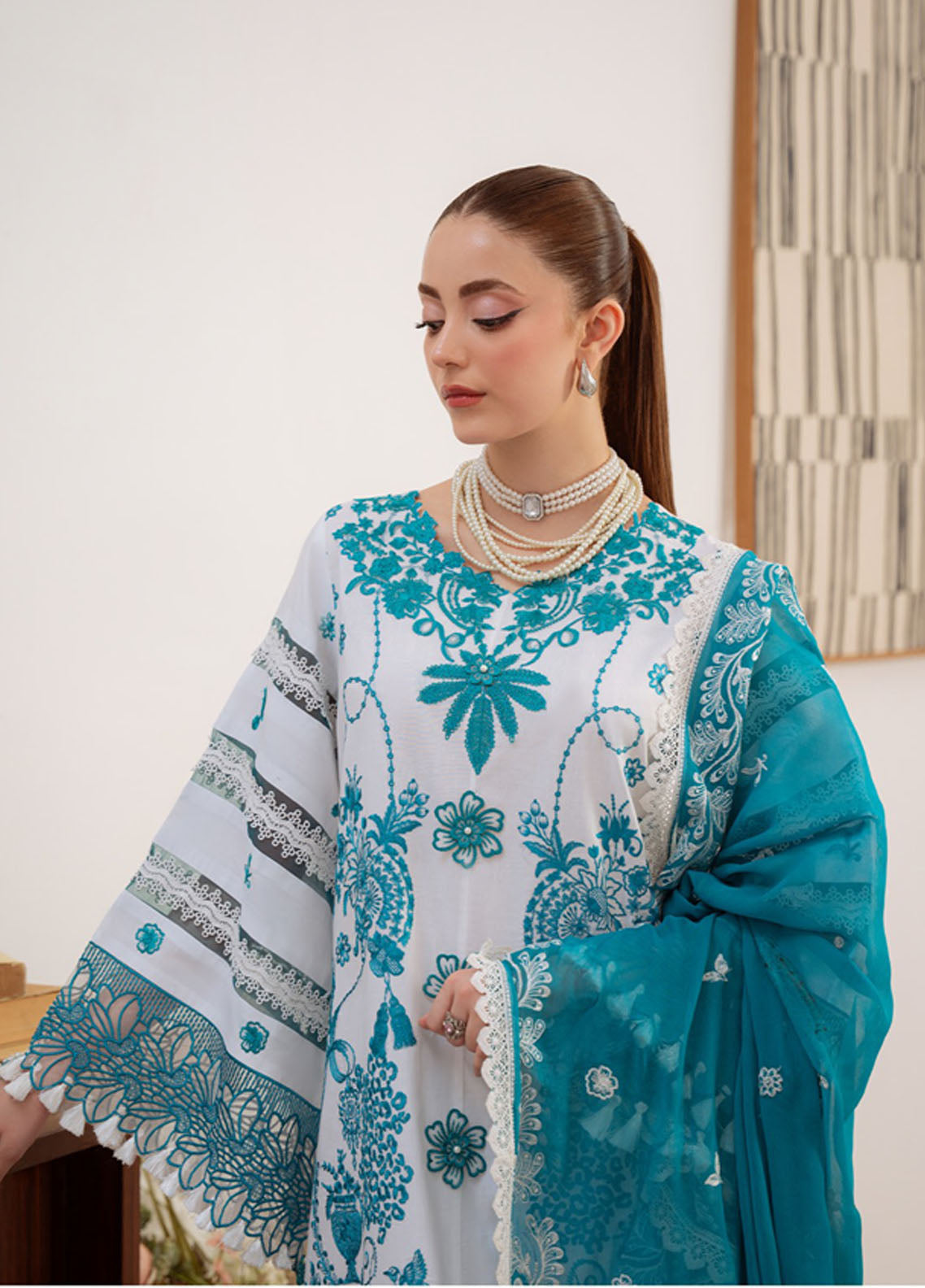 Shanaya By Mahnur Luxury Embroidered Lawn 3 Piece Unstitched Suit MN26SL D-SN-09 MAYAL Shanaya By Mahnur Luxury Embroidered Lawn 3 Piece Unstitched Suit MN26SL D-SN-09 MAYAL