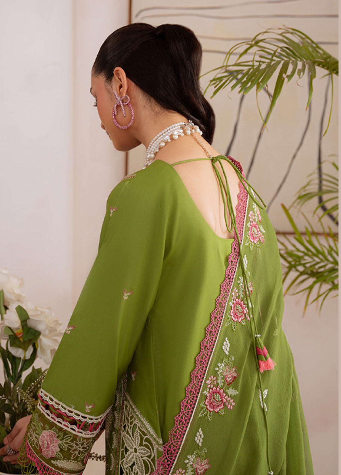 Shanaya By Mahnur Luxury Embroidered Lawn 3 Piece Unstitched Suit MN26SL D-SN-11 ZIYA Shanaya By Mahnur Luxury Embroidered Lawn 3 Piece Unstitched Suit MN26SL D-SN-11 ZIYA