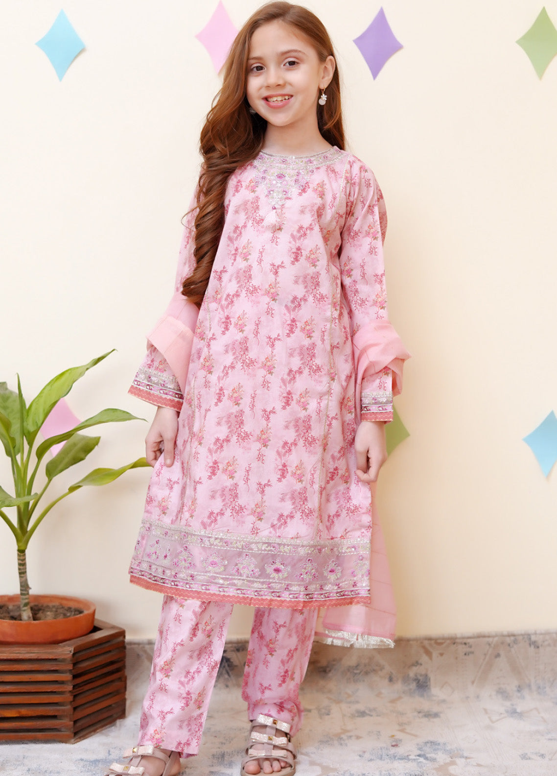 Shanzey Embroidered Cotton 3 Piece Girls Stitched Suit S24SCO SHK-3402 Shanzey Embroidered Cotton 3 Piece Girls Stitched Suit S24SCO SHK-3402