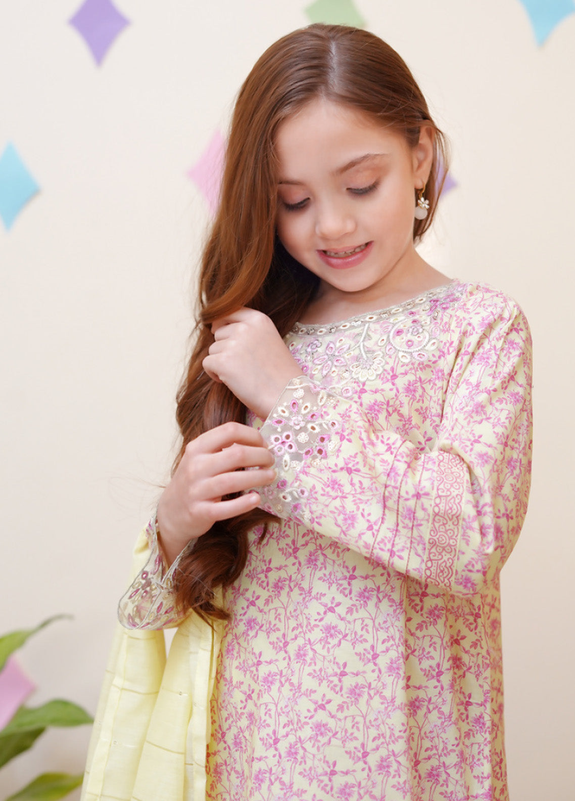 Shanzey Embroidered Cotton 3 Piece Girls Stitched Suit S24SCO SHK-3405 Shanzey Embroidered Cotton 3 Piece Girls Stitched Suit S24SCO SHK-3405