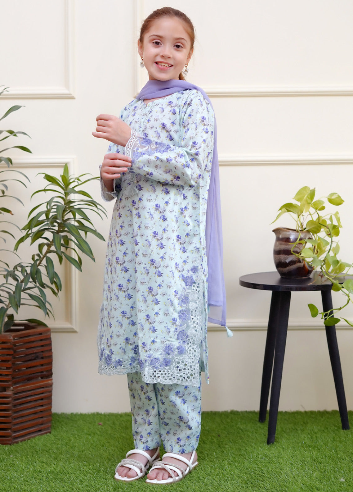 Shanzey Embroidered Lawn 3 Piece Girls Stitched Suit S24SCW SHK-3706 Shanzey Embroidered Lawn 3 Piece Girls Stitched Suit S24SCW SHK-3706