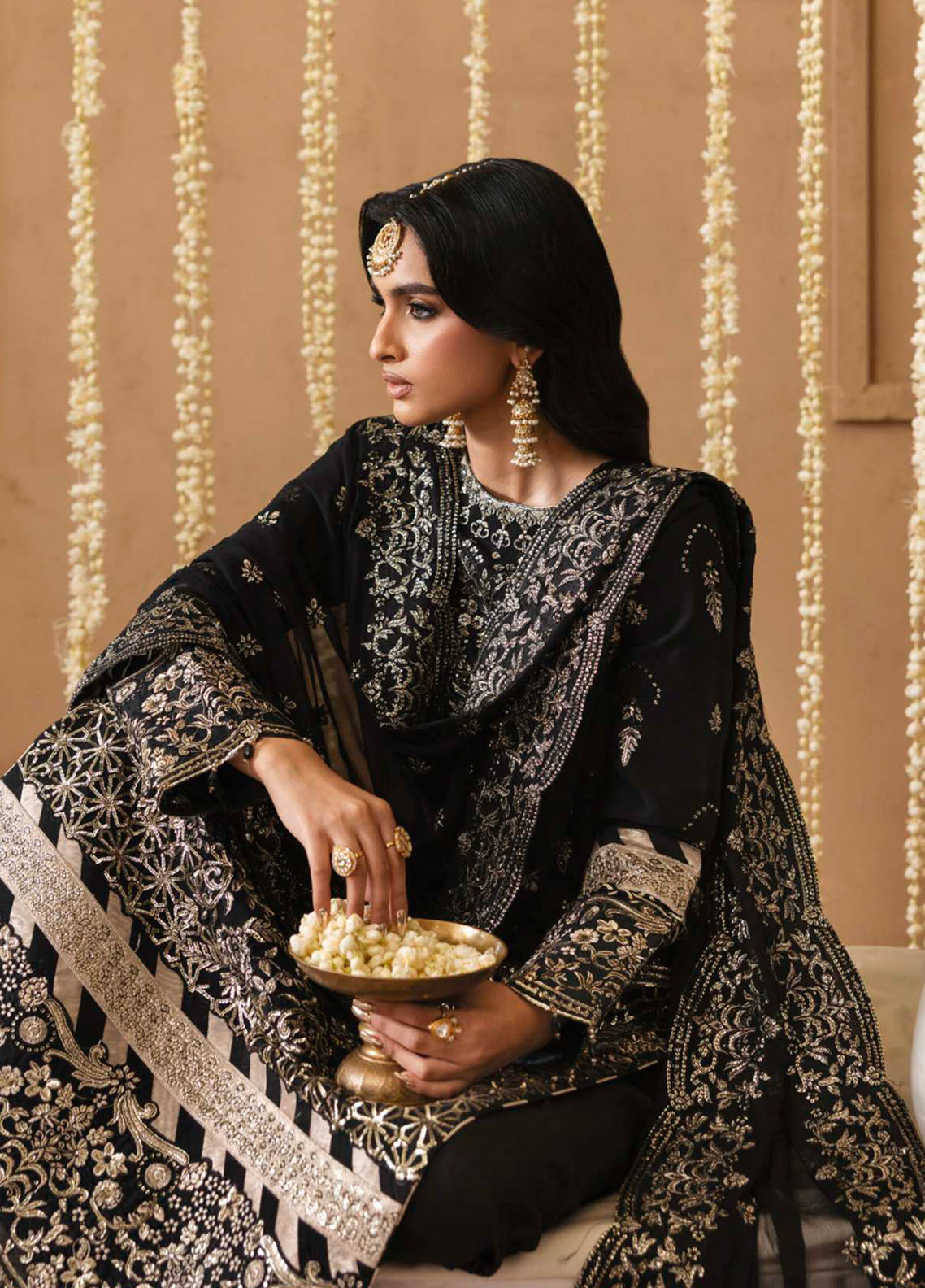 Sheherzadi By Emaan Adeel Formals Embroidered Chiffon 3 Piece Unstitched Suit EA25SCF D-SAHAR Sheherzadi By Emaan Adeel Formals Embroidered Chiffon 3 Piece Unstitched Suit EA25SCF D-SAHAR