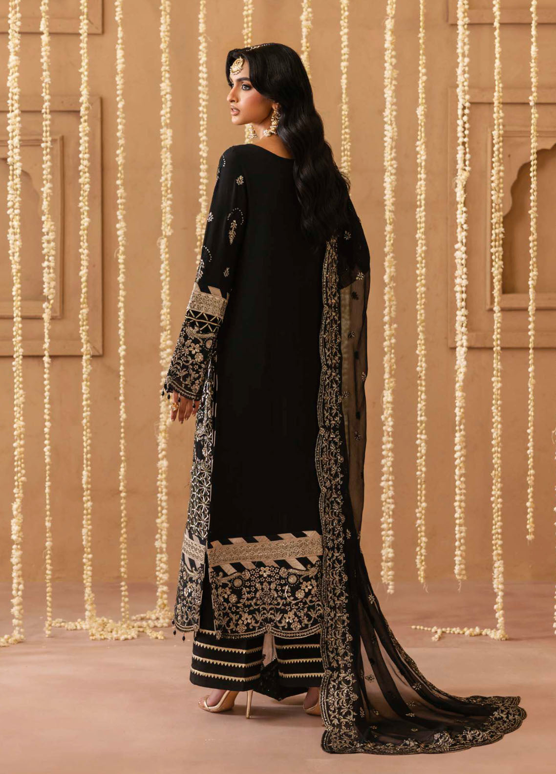 Sheherzadi By Emaan Adeel Formals Embroidered Chiffon 3 Piece Unstitched Suit EA25SCF D-SAHAR Sheherzadi By Emaan Adeel Formals Embroidered Chiffon 3 Piece Unstitched Suit EA25SCF D-SAHAR