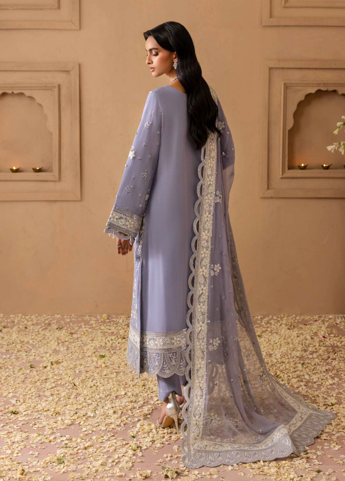 Sheherzadi By Emaan Adeel Formals Embroidered Chiffon 3 Piece Unstitched Suit EA25SCF D-SAHARSH Sheherzadi By Emaan Adeel Formals Embroidered Chiffon 3 Piece Unstitched Suit EA25SCF D-SAHARSH