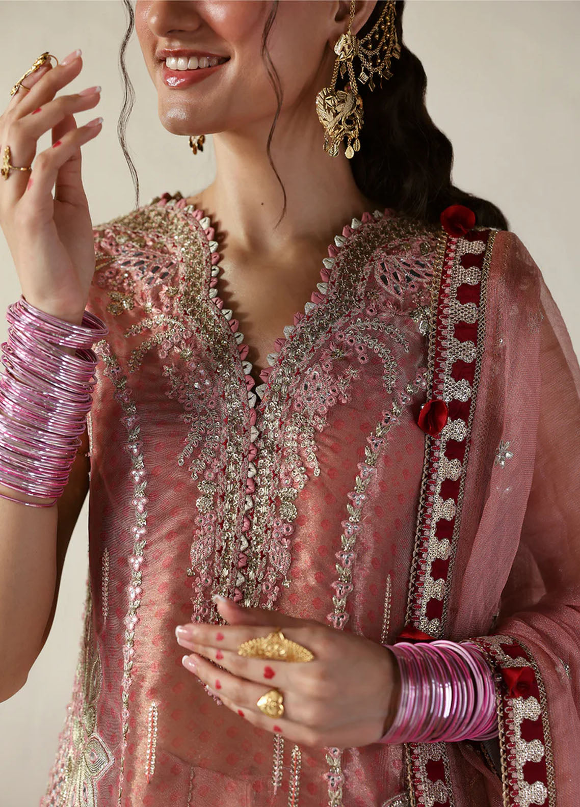 Shehnai By Afrozeh Embroidered Tissue Zari 3 Piece Unstitched Suit AF25SWF D-09 ROSHAAN Shehnai By Afrozeh Embroidered Tissue Zari 3 Piece Unstitched Suit AF25SWF D-09 ROSHAAN