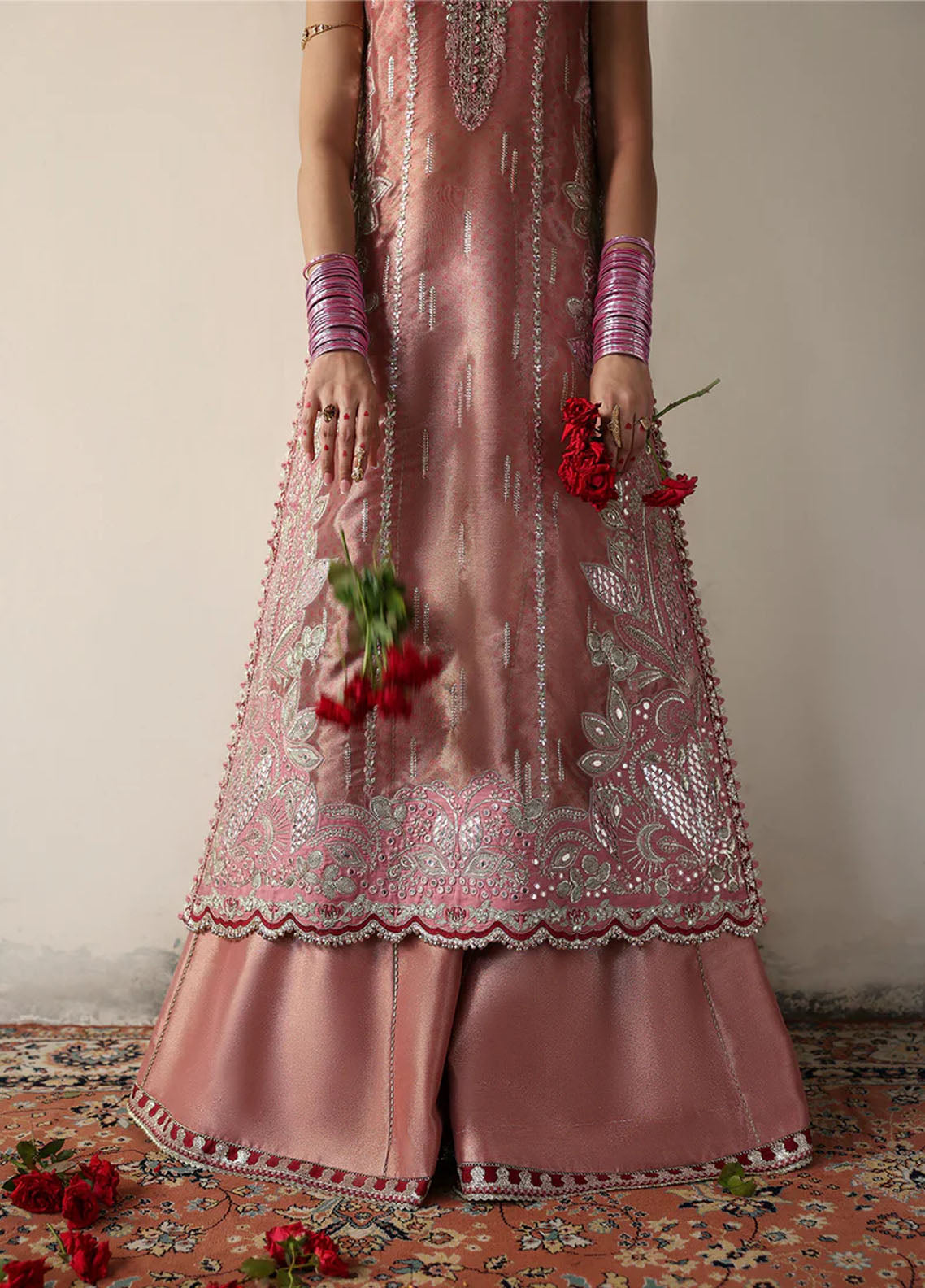 Shehnai By Afrozeh Embroidered Tissue Zari 3 Piece Unstitched Suit AF25SWF D-09 ROSHAAN Shehnai By Afrozeh Embroidered Tissue Zari 3 Piece Unstitched Suit AF25SWF D-09 ROSHAAN