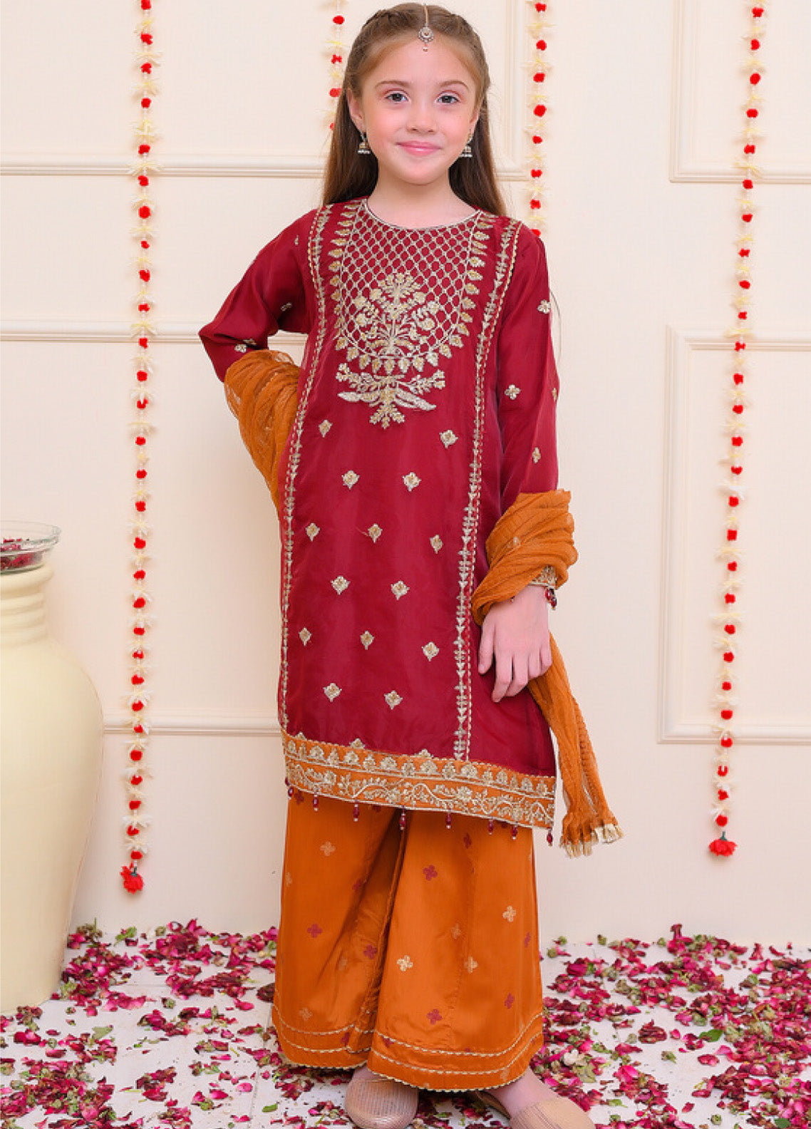 Shehnai By Shanzey Embroidered Organza 3 Piece Girls Stitched Suit S24SF SHK-3205 Shehnai By Shanzey Embroidered Organza 3 Piece Girls Stitched Suit S24SF SHK-3205