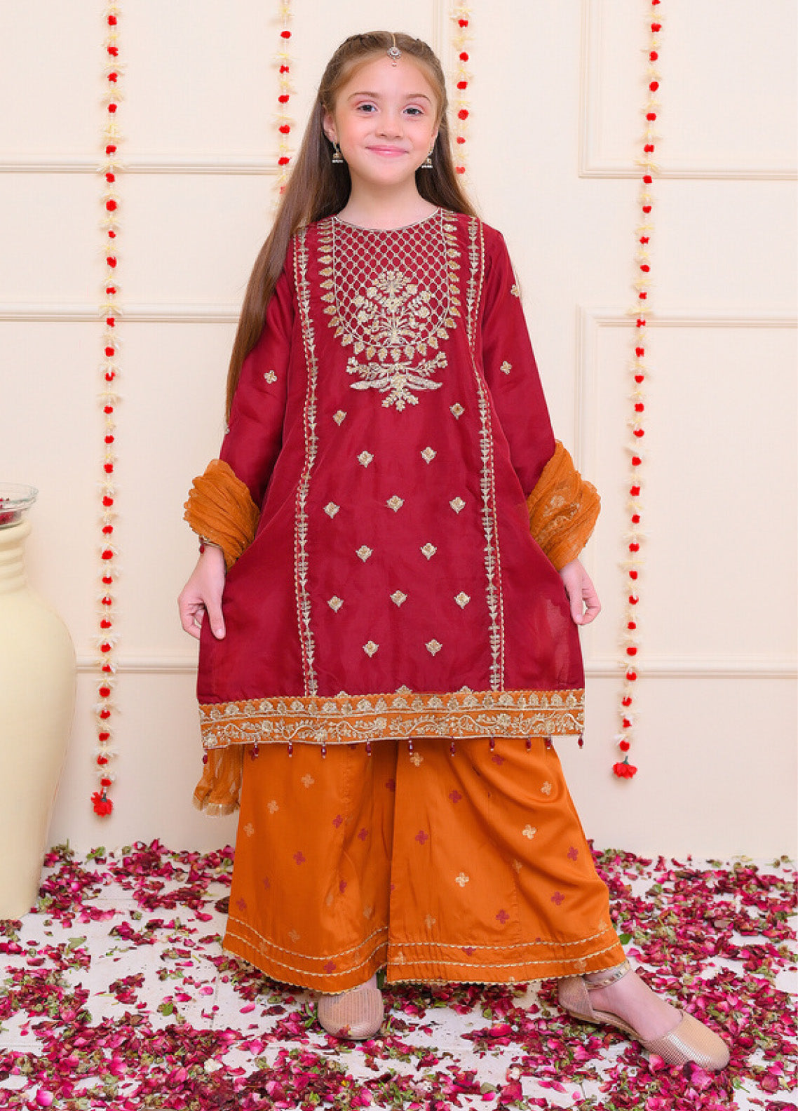 Shehnai By Shanzey Embroidered Organza 3 Piece Girls Stitched Suit S24SF SHK-3205 Shehnai By Shanzey Embroidered Organza 3 Piece Girls Stitched Suit S24SF SHK-3205
